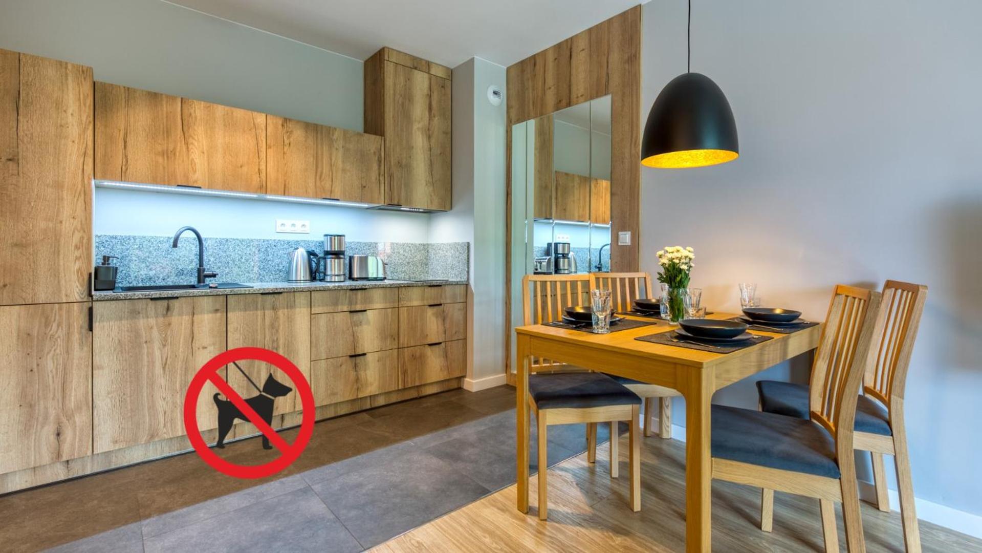 Apartamenty z basenem i saunami STONE HILL RESORT III VIP Centrum by Royal Aparts