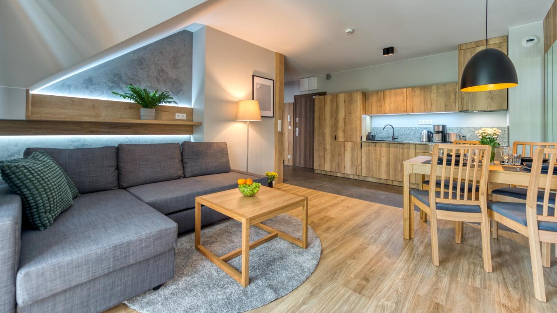 Apartamenty z basenem i saunami STONE HILL RESORT III VIP Centrum by Royal Aparts