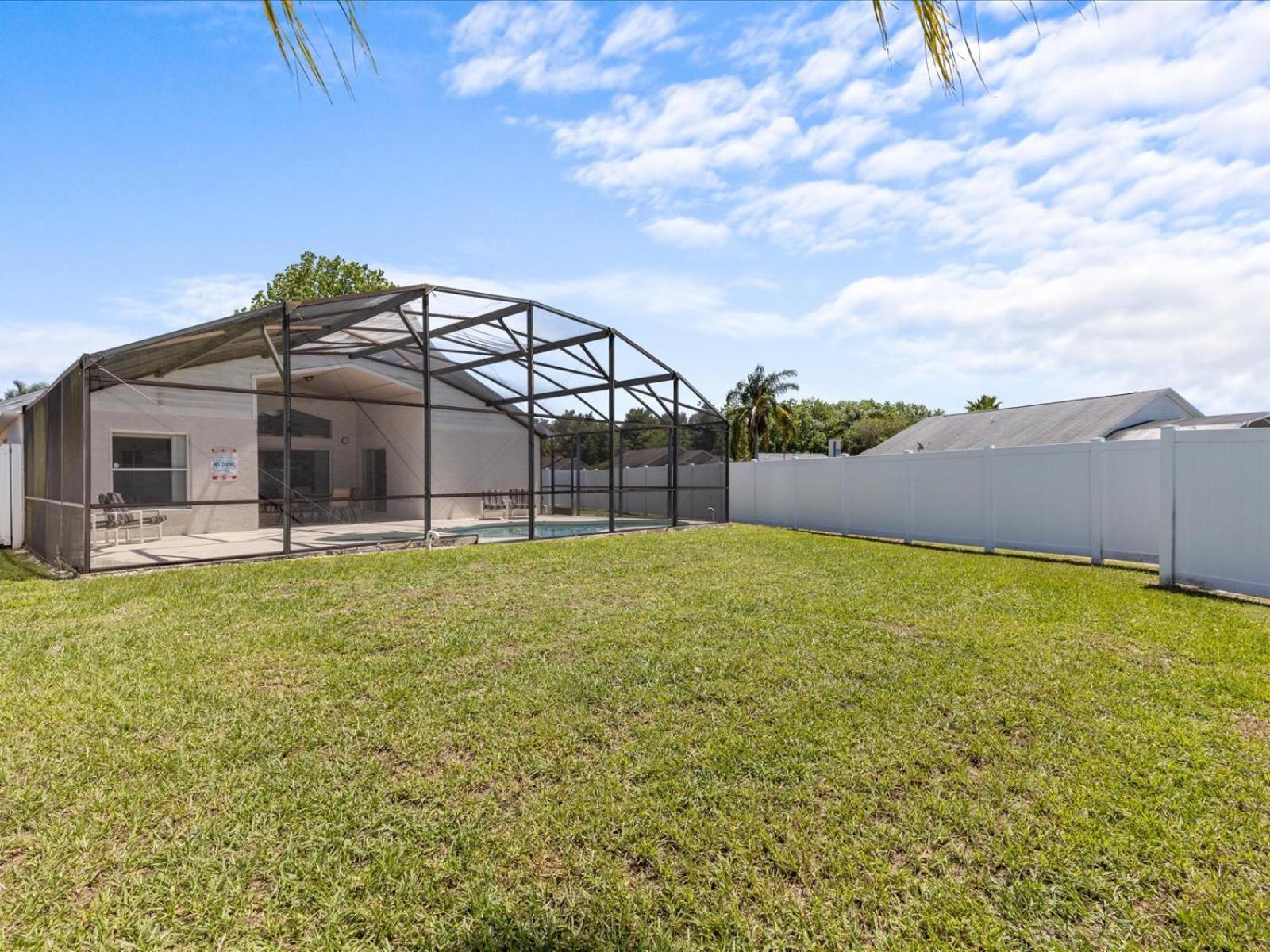 Sunny Getaway with Private Pool, Spa & Fenced Yard