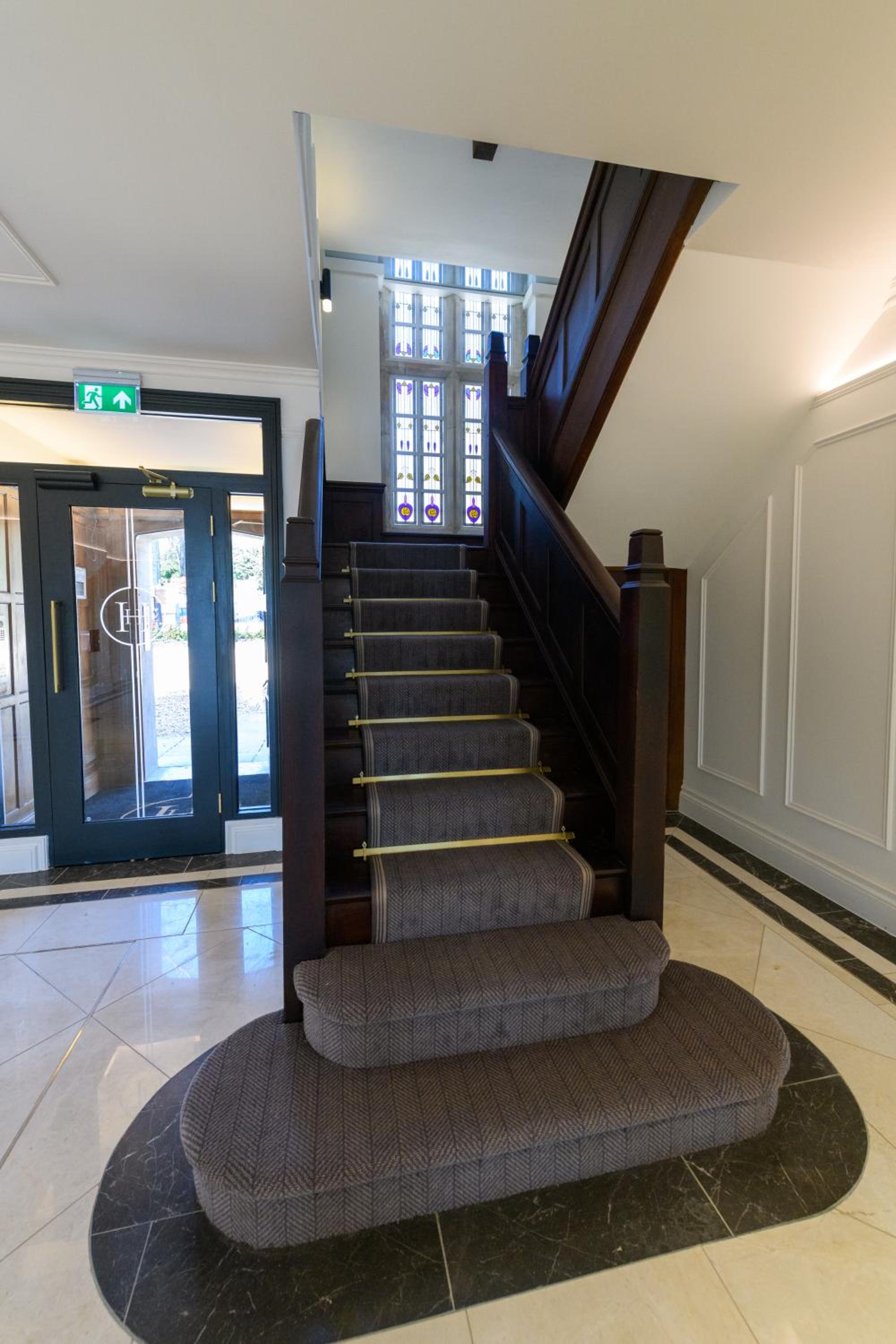Holm House - Stylish Coastal Suites - HEDD Spa - Silures Bar & Restaurant, photo 8