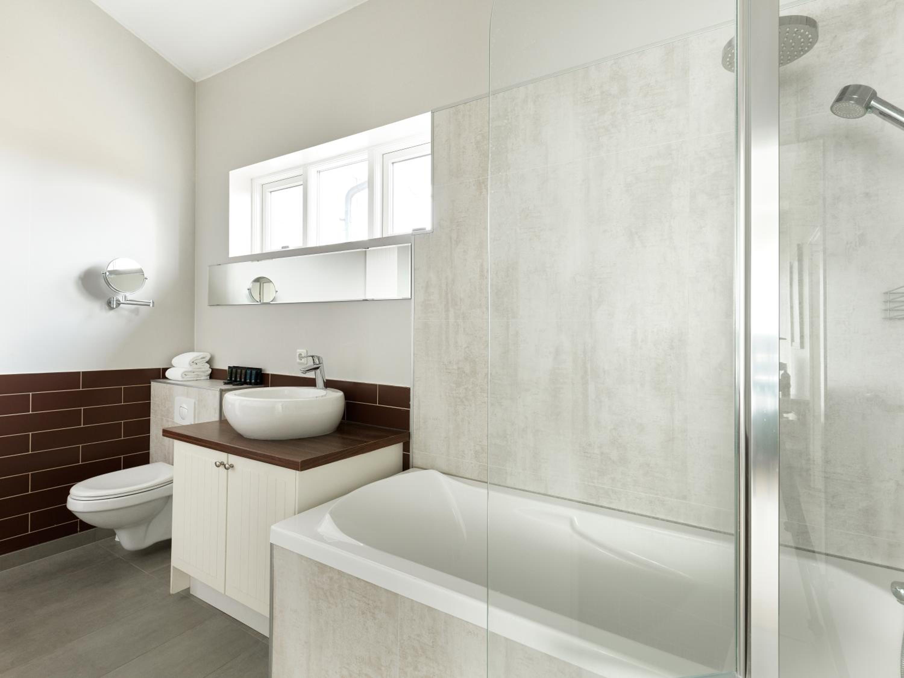 SAGA Circle Villas