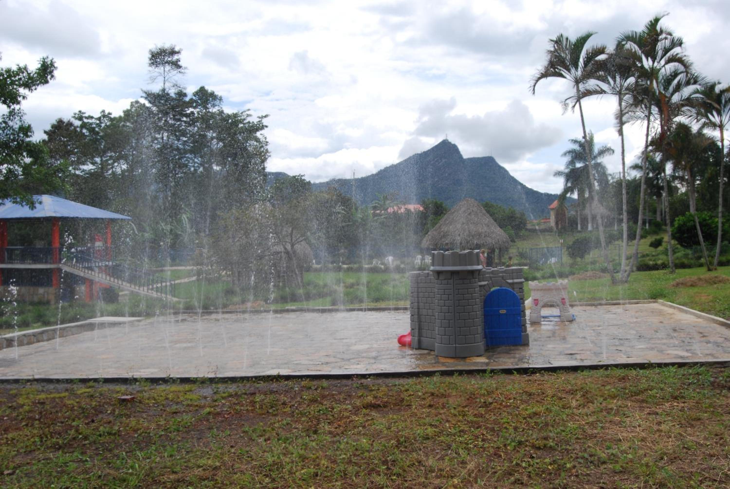Las Mercedes Finca Cafetera