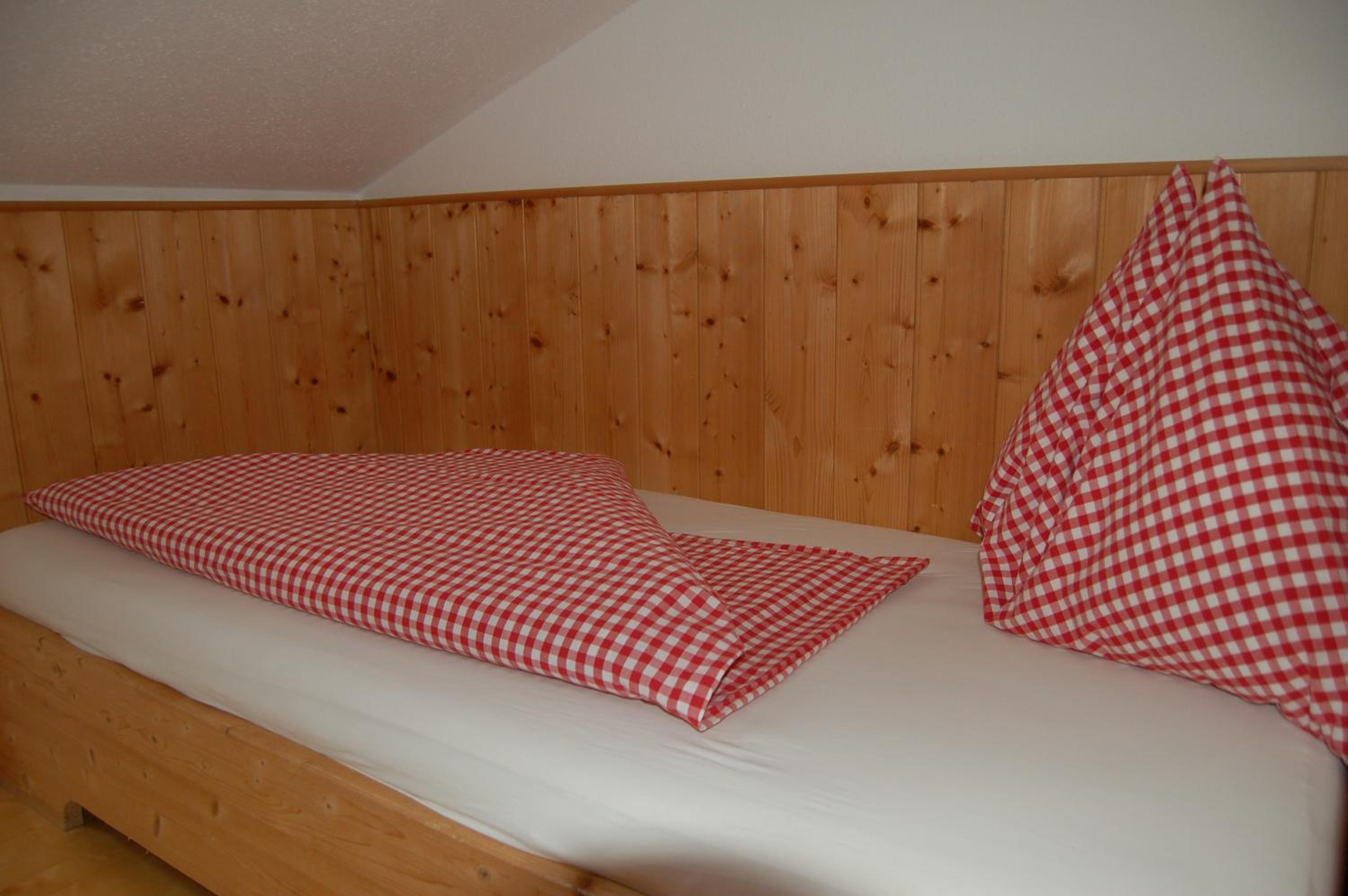 Photo 37