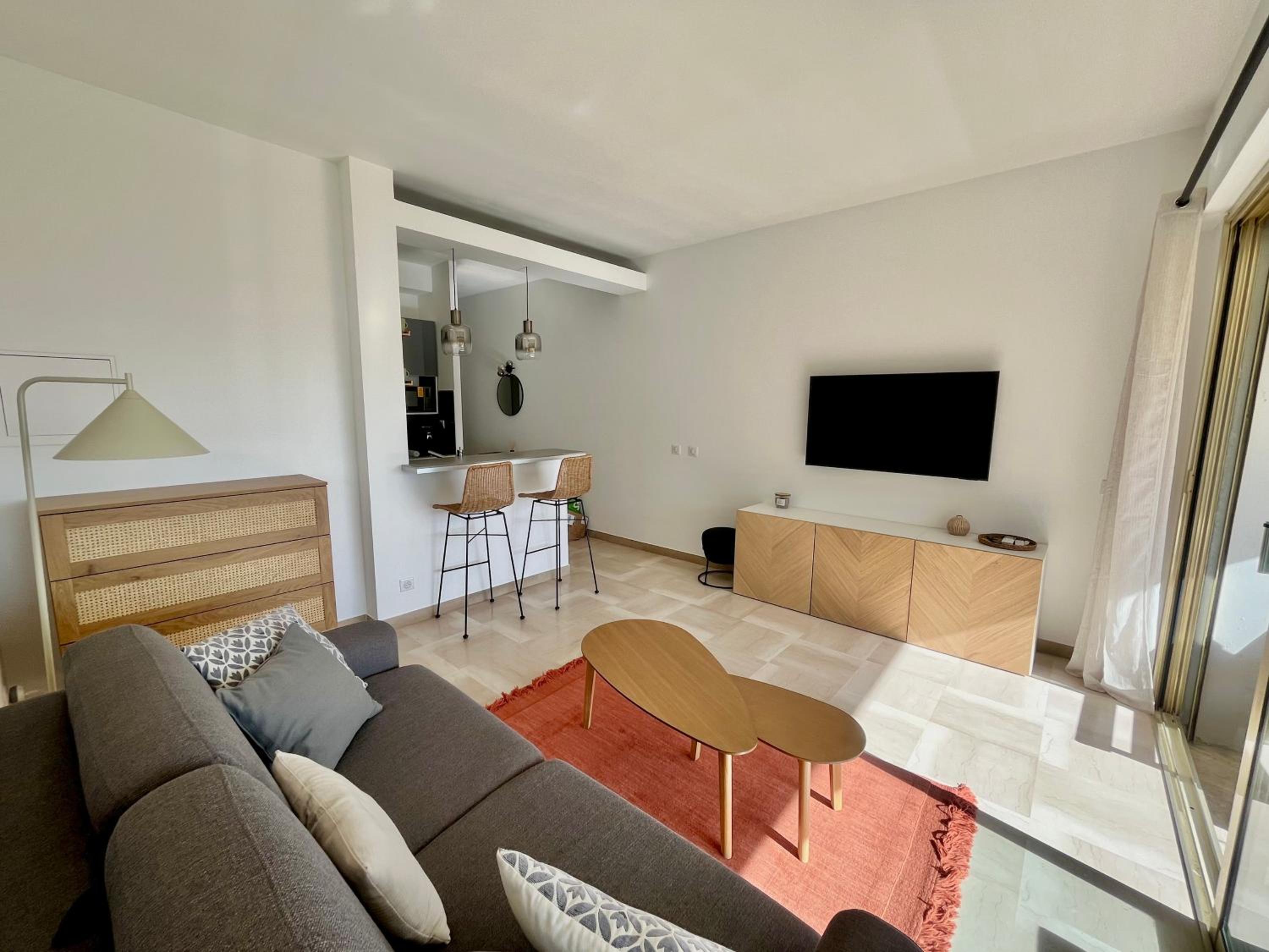 Marina Baie studio vue mer et jardin avec clim