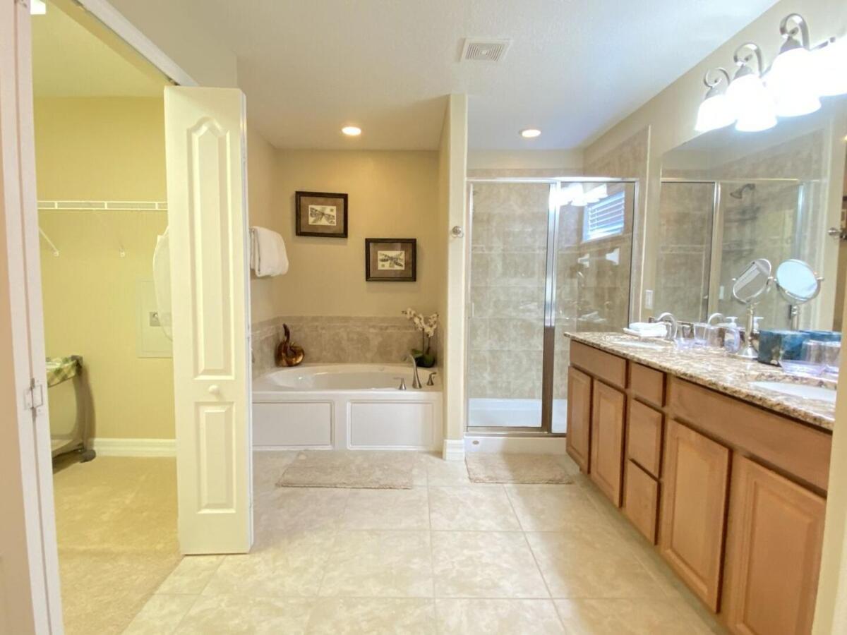 Fun 4BR with Pool Spa and Harry Potter Game Room