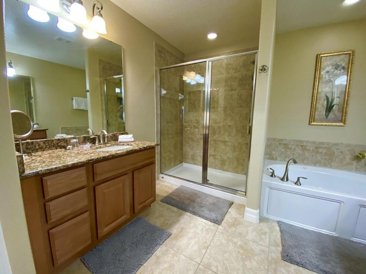 Fun 4BR with Pool Spa and Harry Potter Game Room