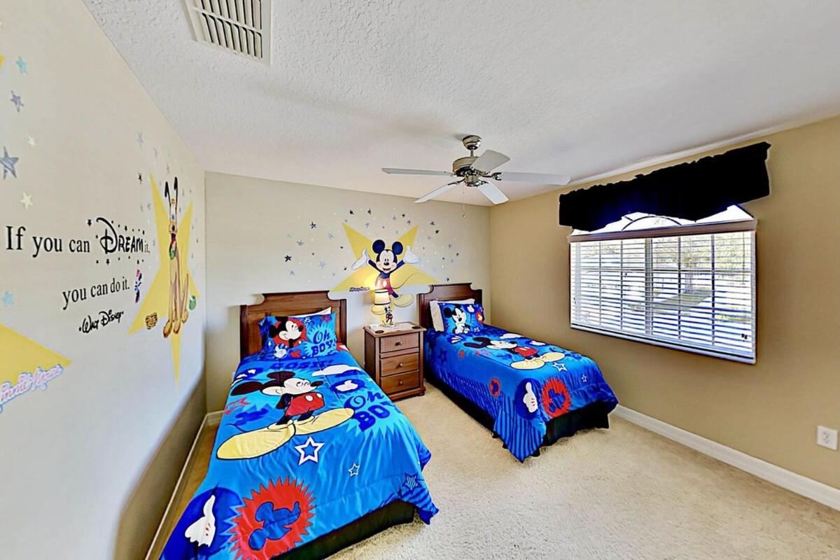 Fun 4BR with Pool Spa and Harry Potter Game Room