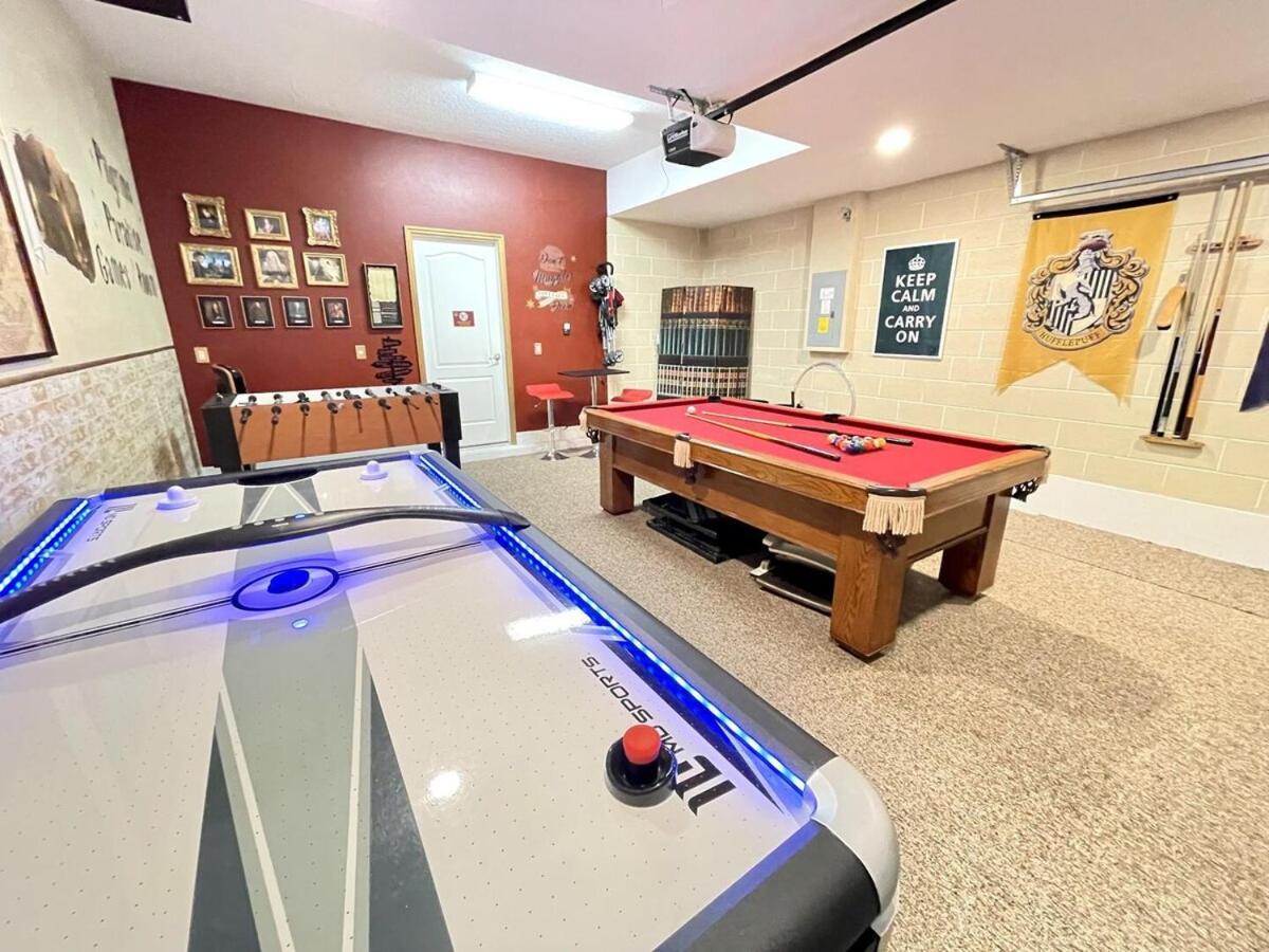 Fun 4BR with Pool Spa and Harry Potter Game Room