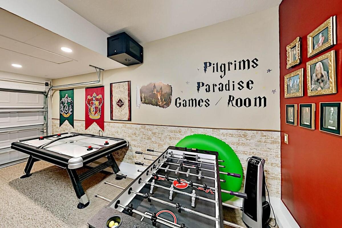 Fun 4BR with Pool Spa and Harry Potter Game Room