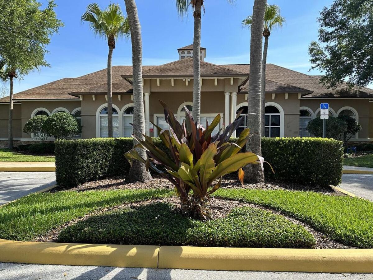 Fun 4BR with Pool Spa and Harry Potter Game Room