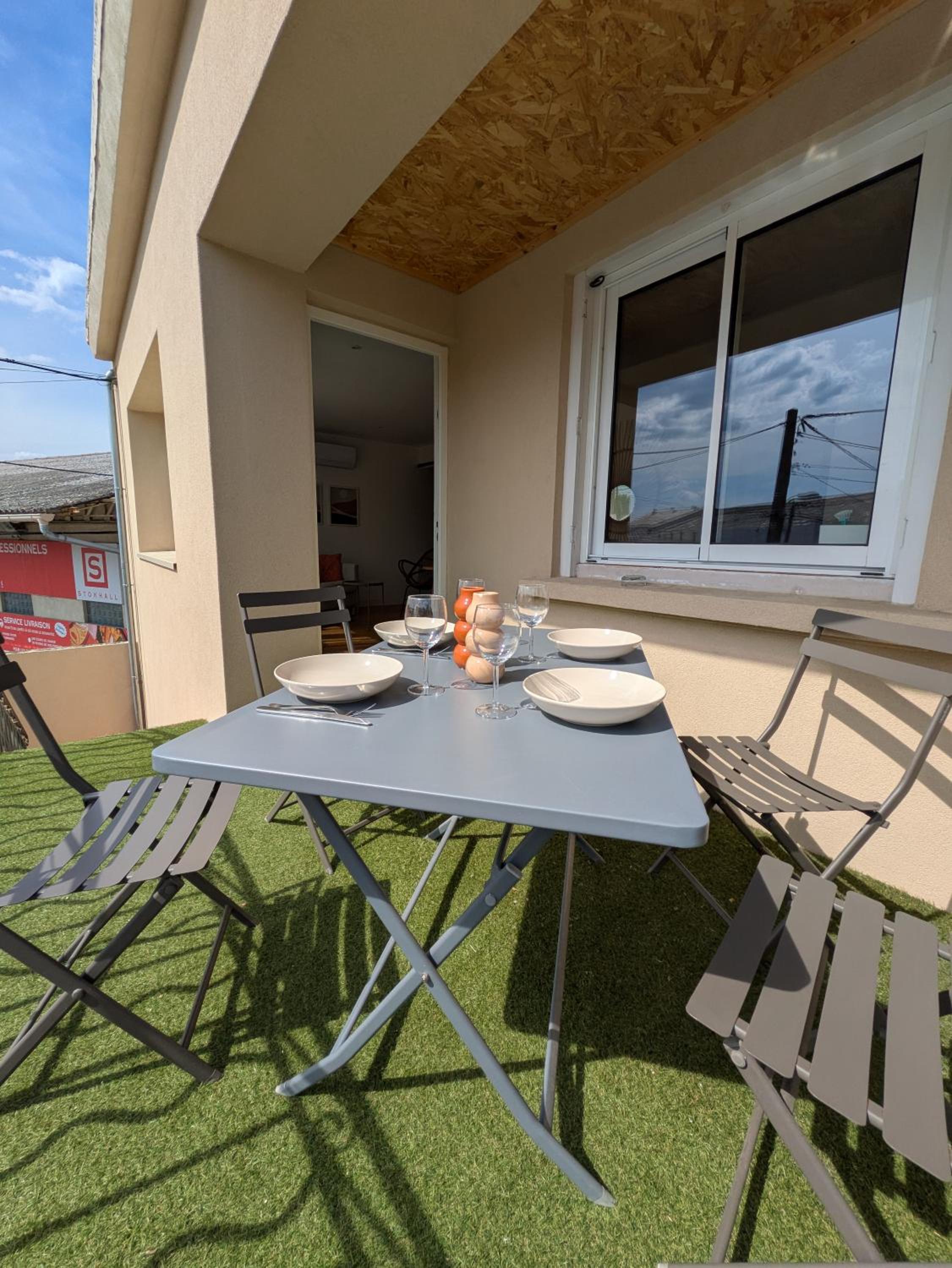 Terrazzo chambres climatisation parking proche remparts