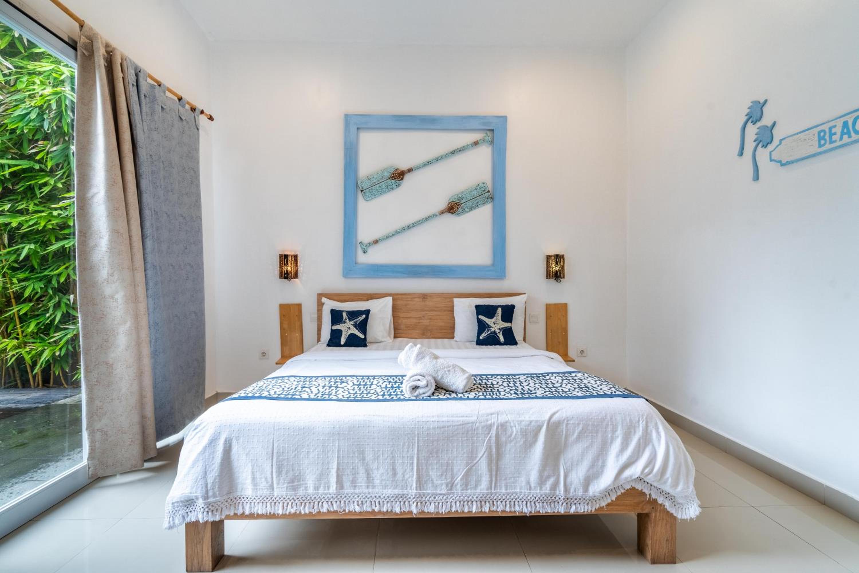 Beautiful villas - Right by the beach - Seminyak