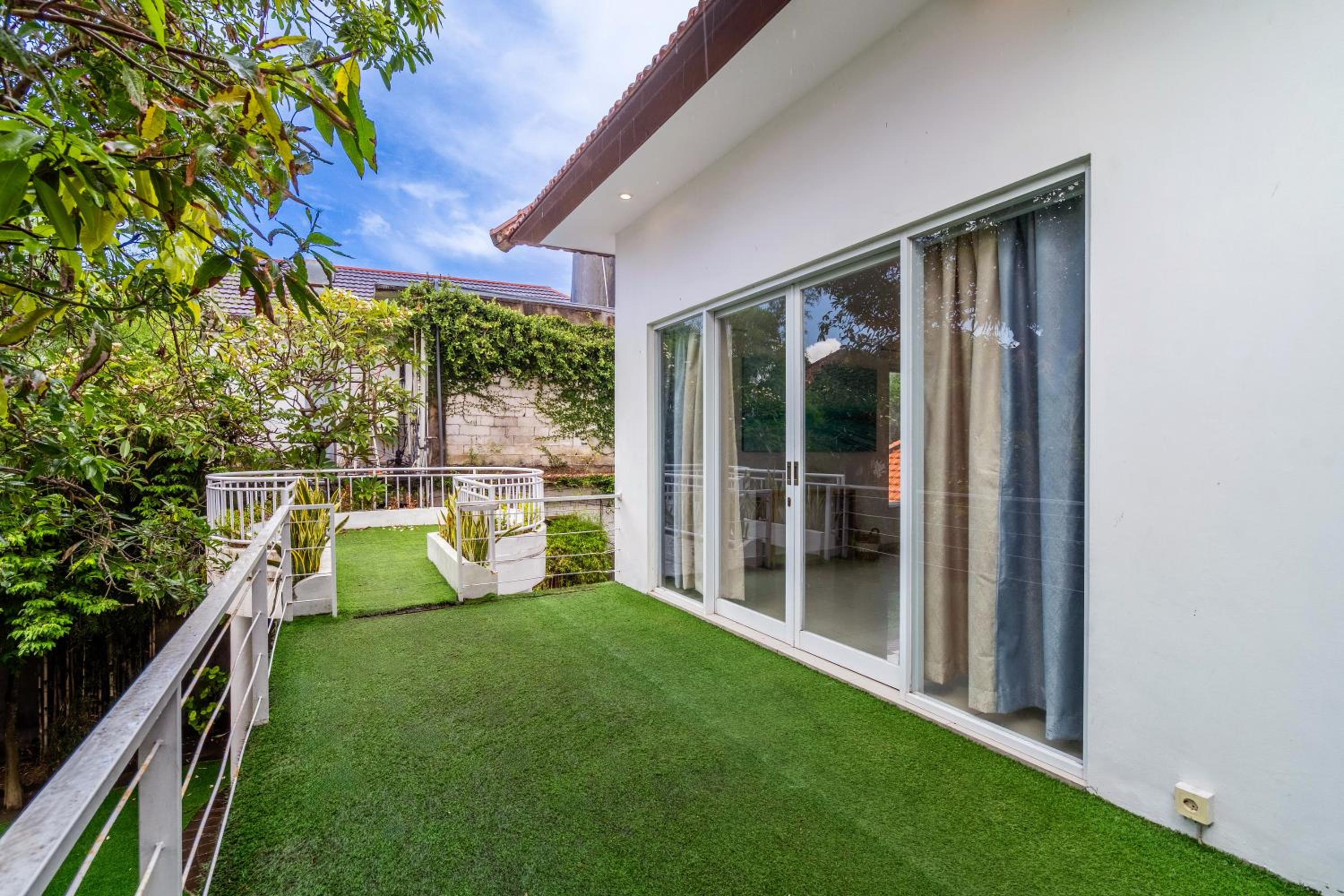 Beautiful villas - Right by the beach - Seminyak