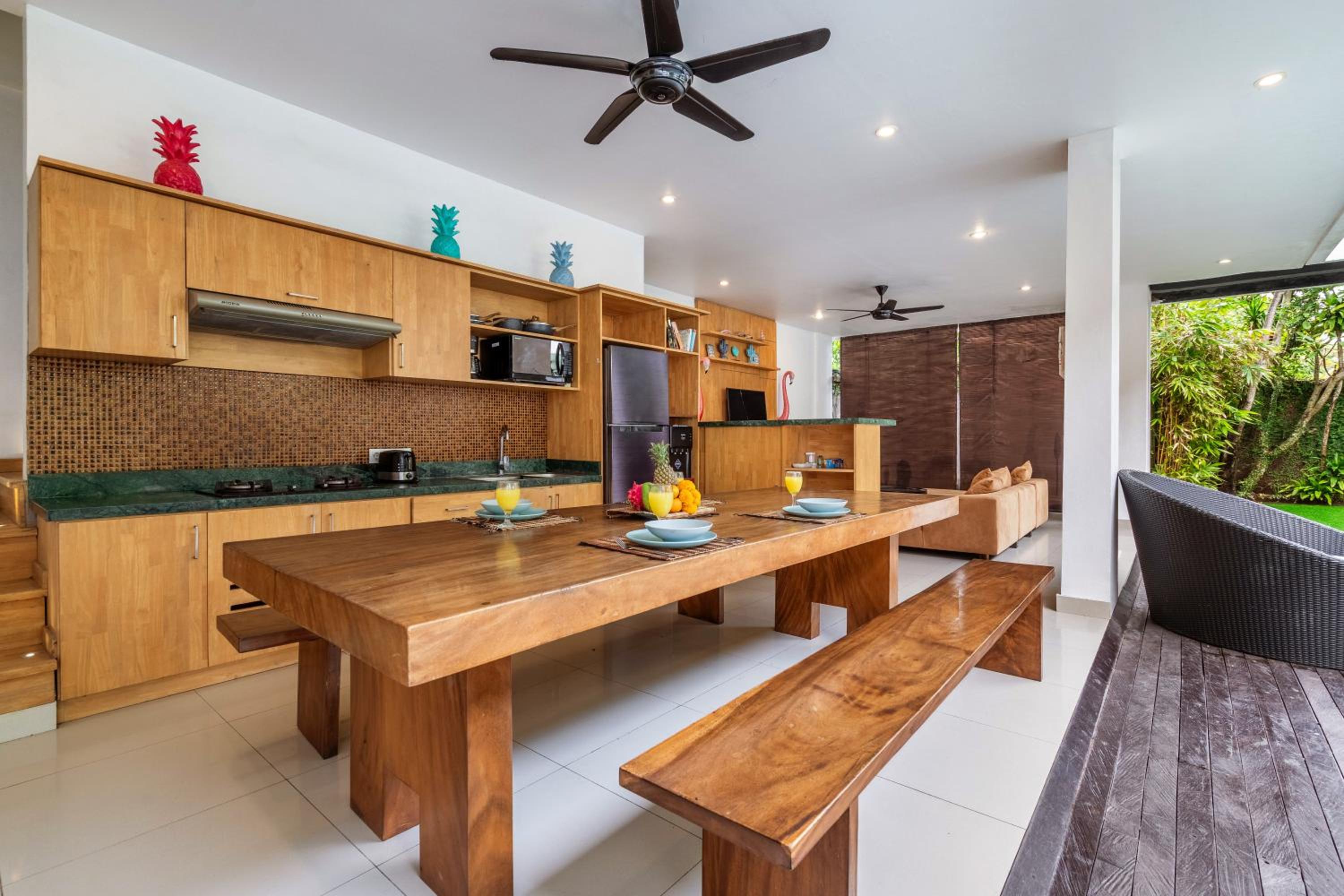 Beautiful villas - Right by the beach - Seminyak