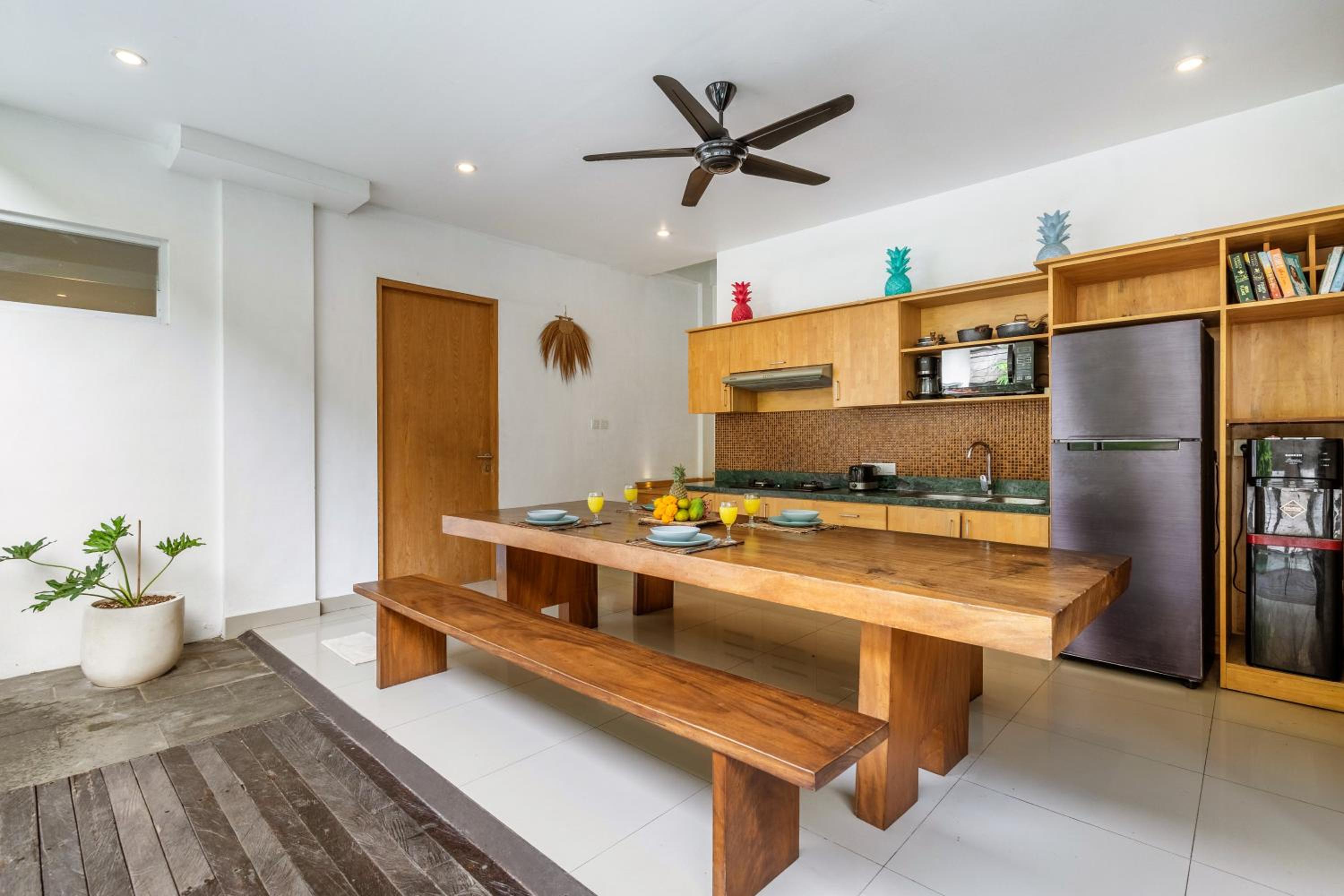Beautiful villas - Right by the beach - Seminyak