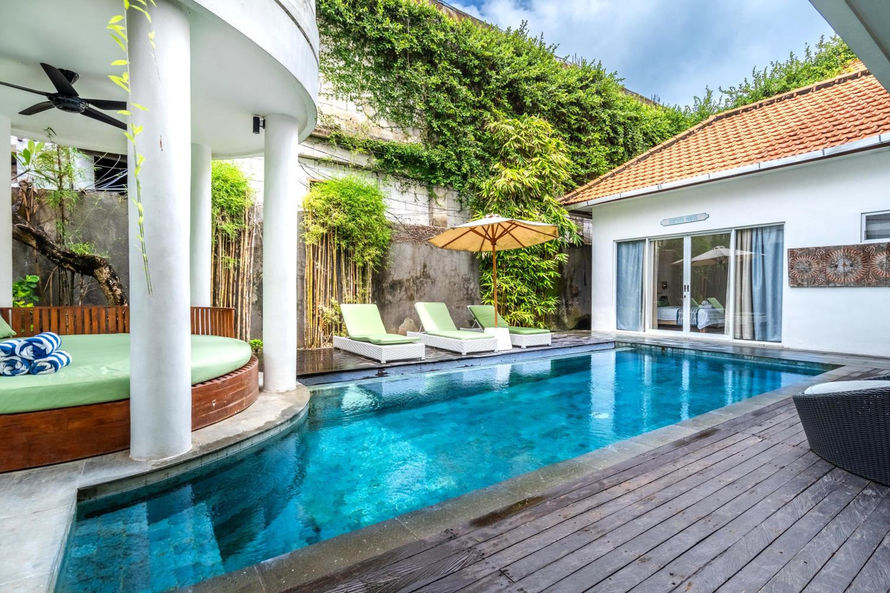 Beautiful villas - Right by the beach - Seminyak