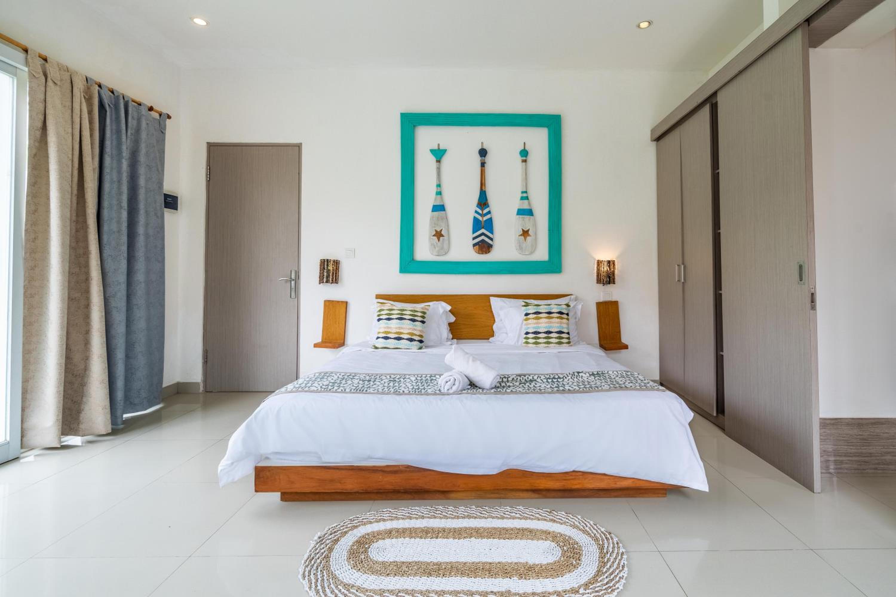 Beautiful villas - Right by the beach - Seminyak