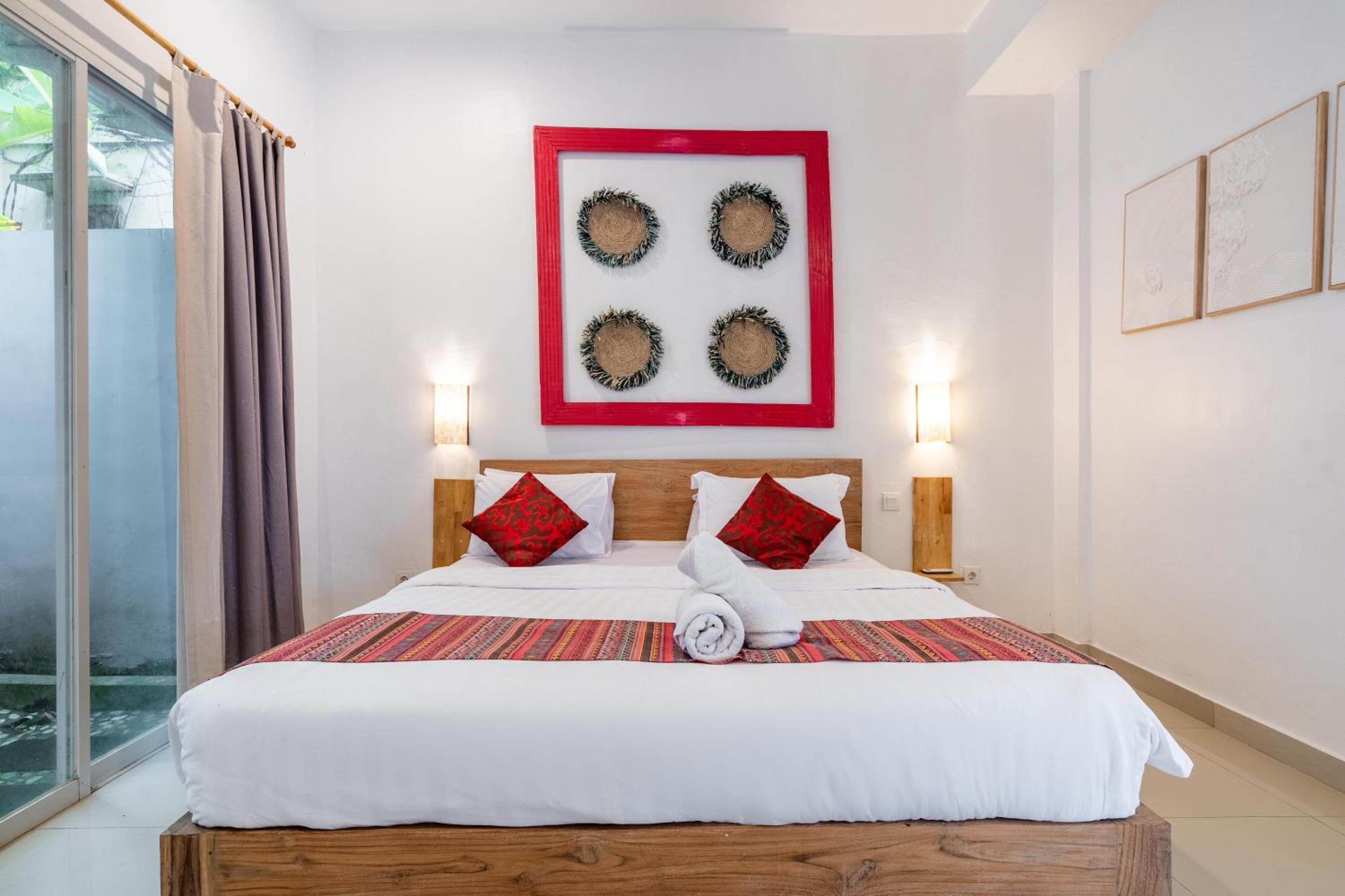 Beautiful villas - Right by the beach - Seminyak