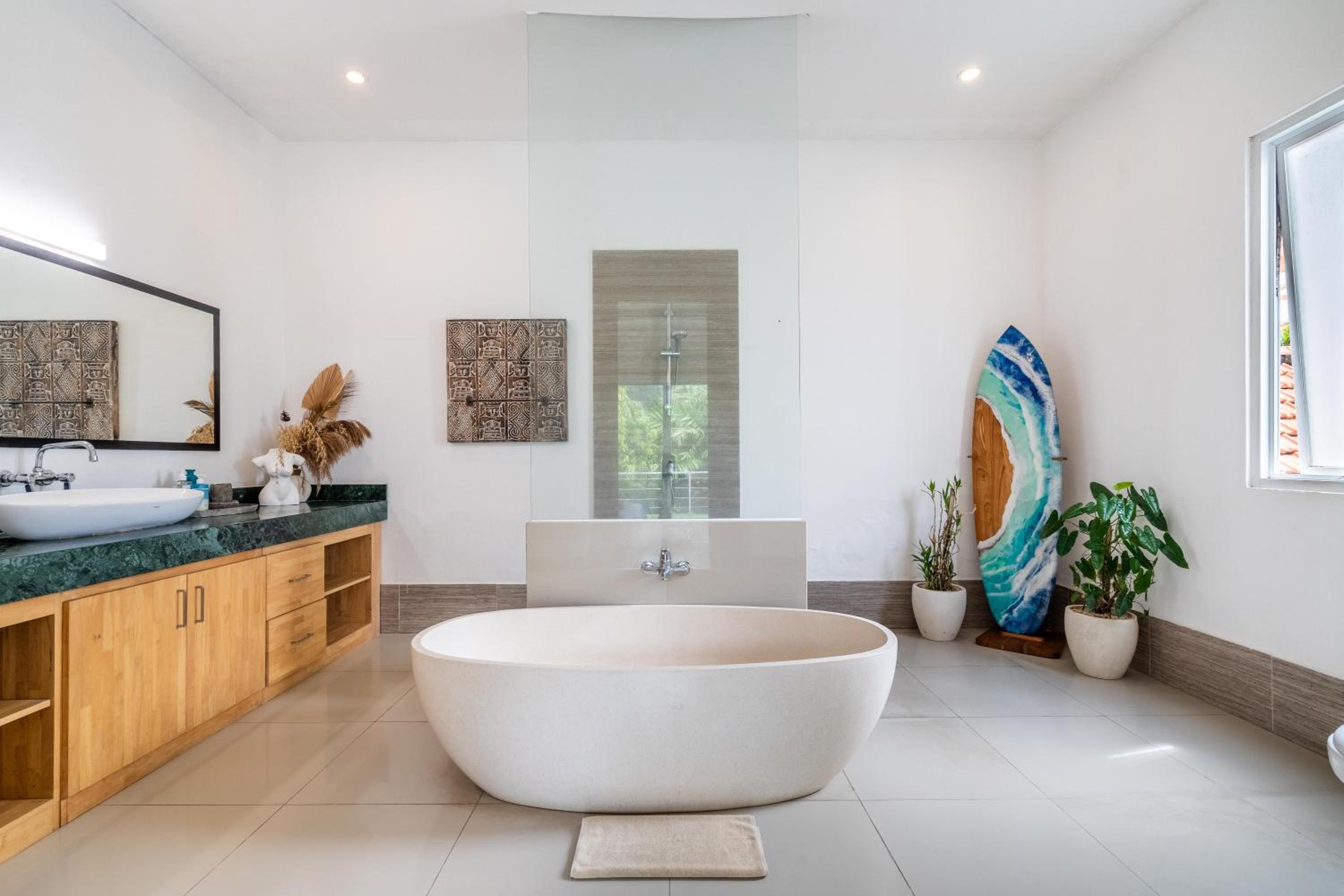 Beautiful villas - Right by the beach - Seminyak