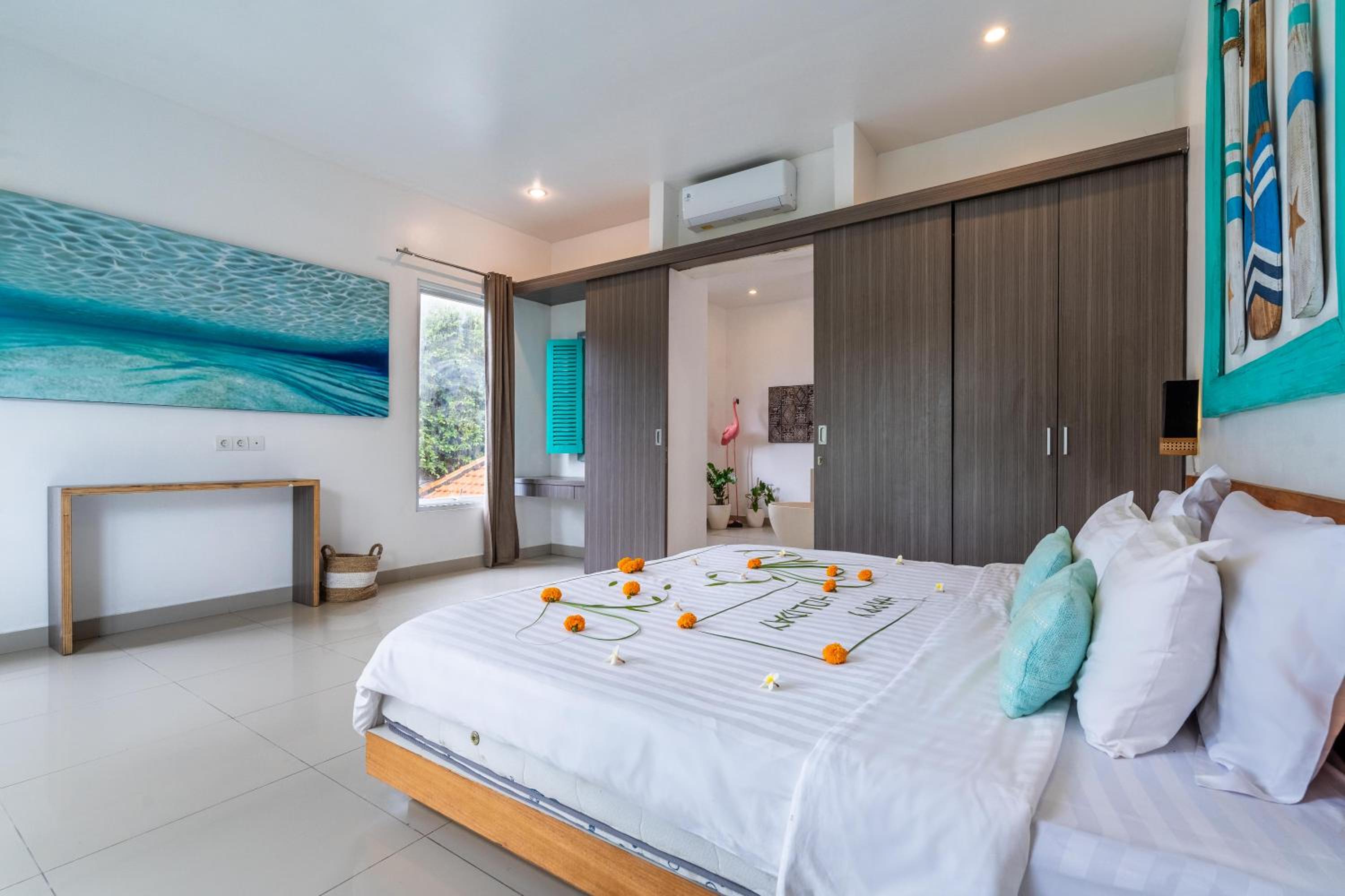 Beautiful villas - Right by the beach - Seminyak
