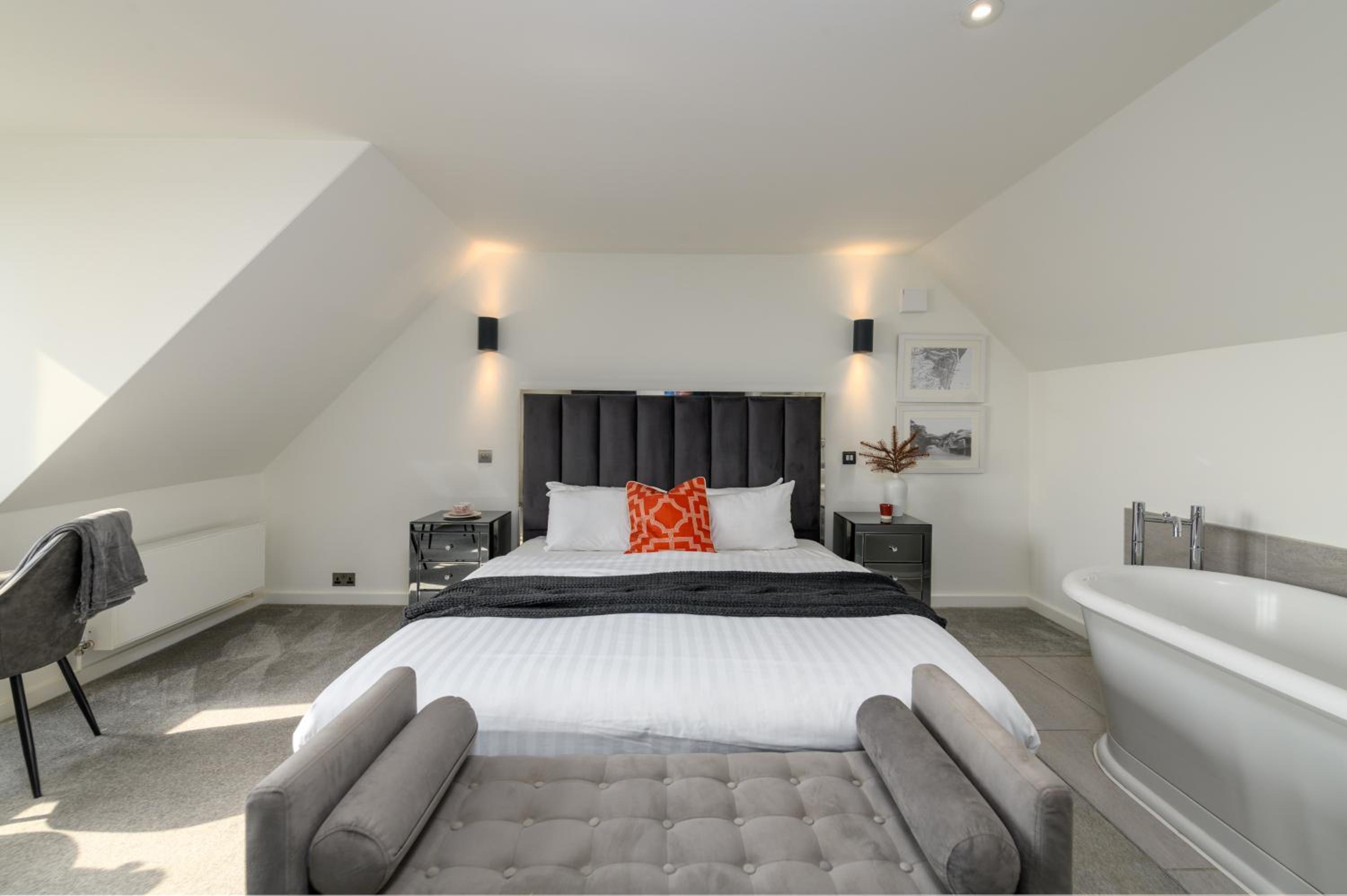 Holm House - Stylish Coastal Suites - HEDD Spa - Silures Bar & Restaurant, photo 10