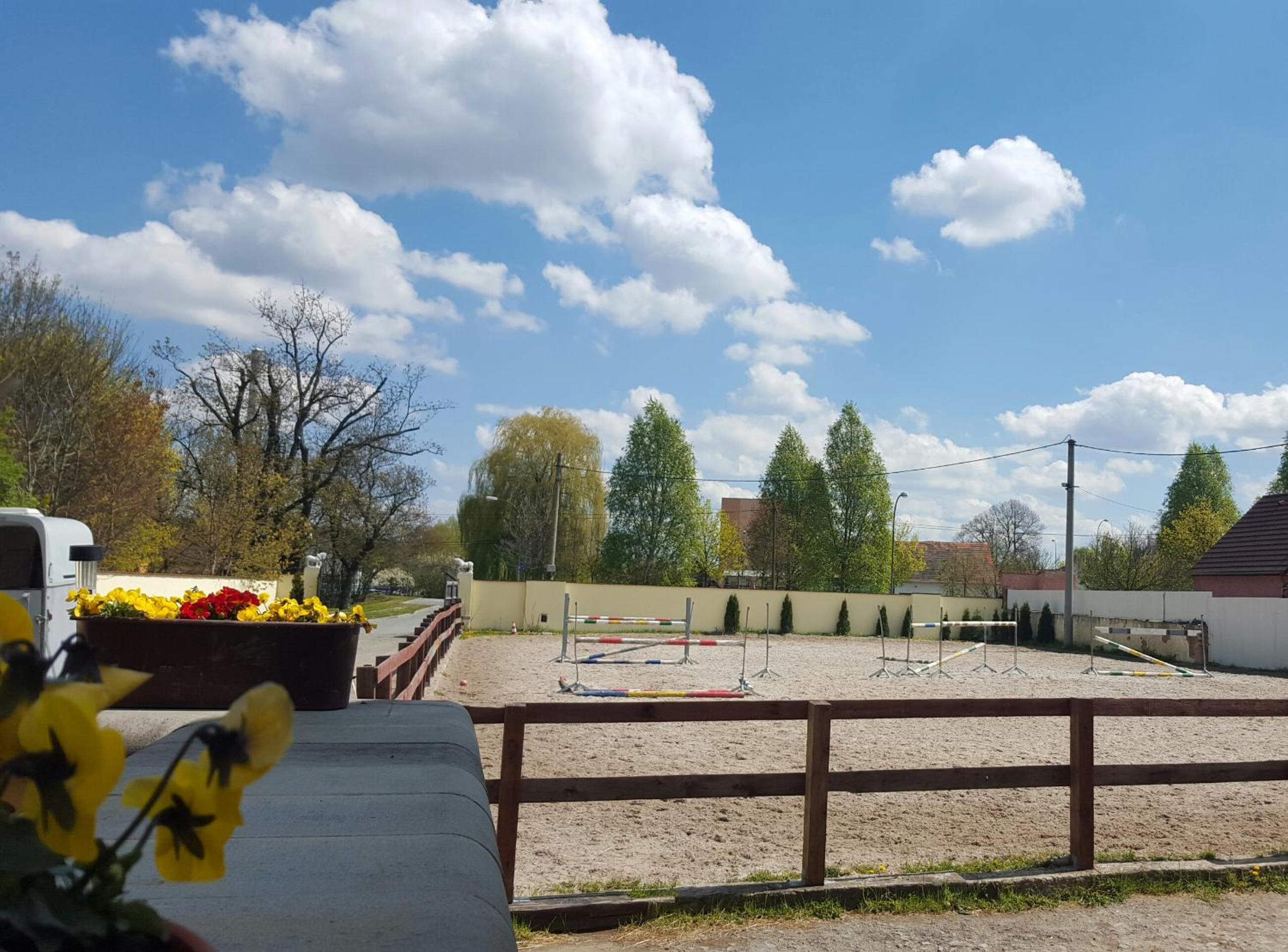 Farm Stay NH Stables
