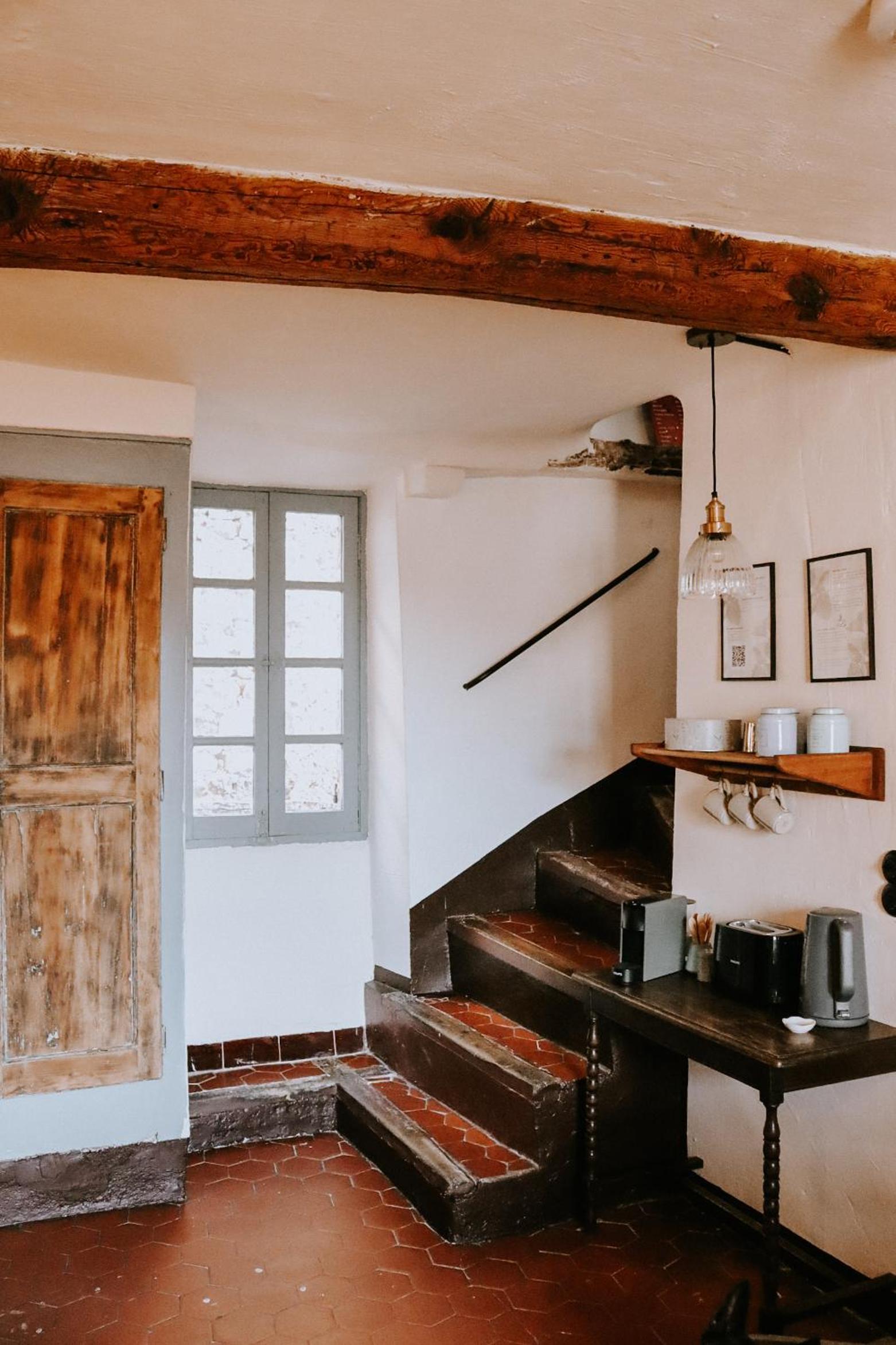 Unique historical home, middle of the village, bath & patio