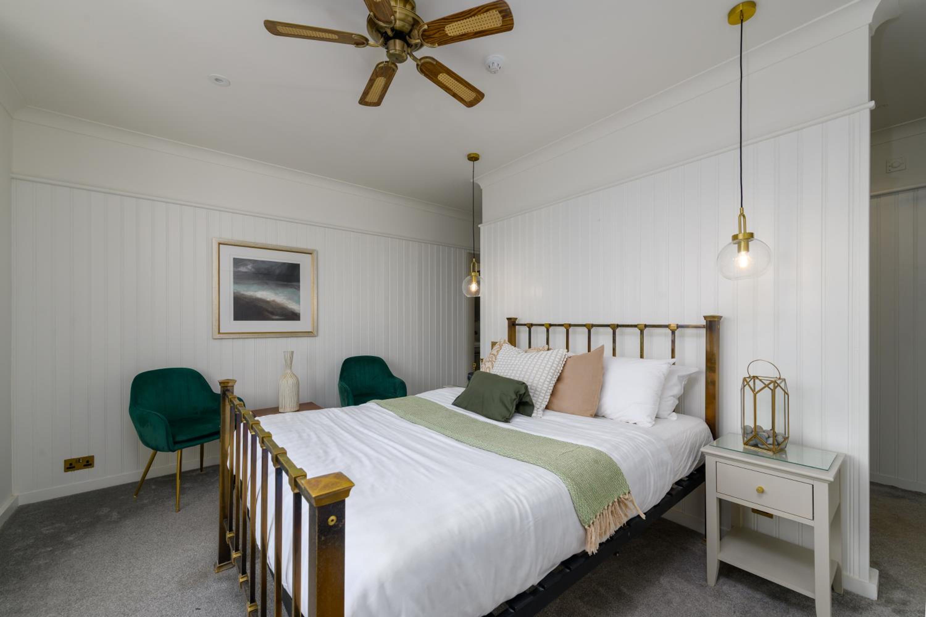 Holm House - Stylish Coastal Suites - HEDD Spa - Silures Bar & Restaurant, photo 34