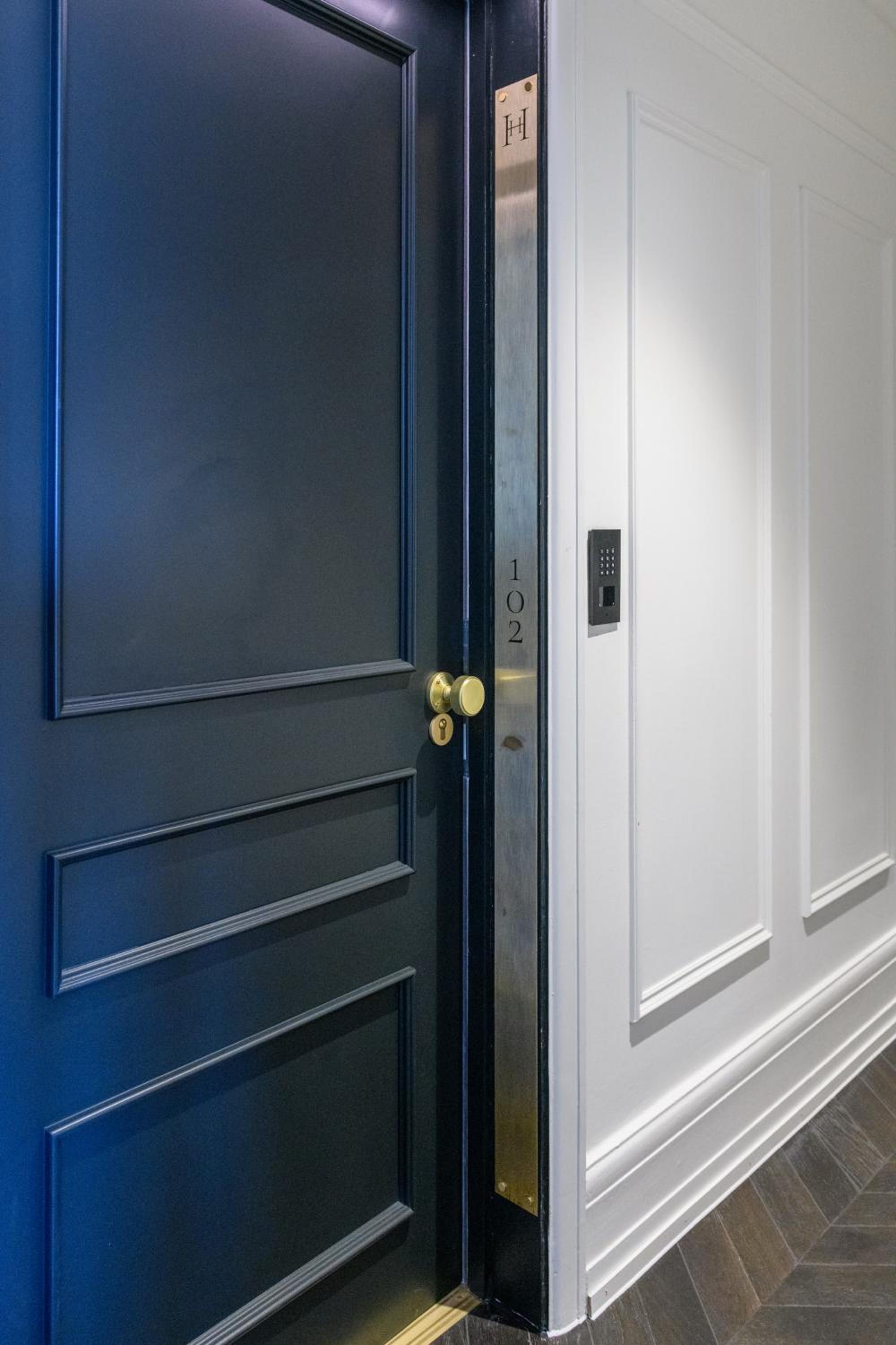 Holm House - Stylish Coastal Suites - HEDD Spa - Silures Bar & Restaurant, photo 89