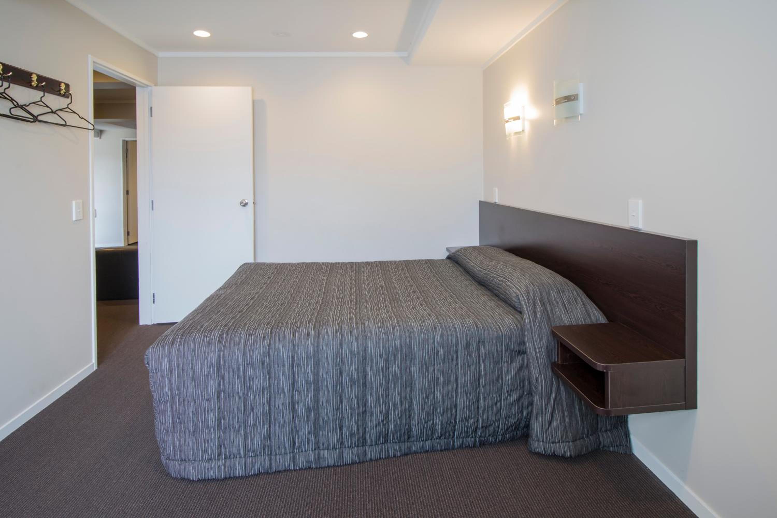 Aspree Motor Inn