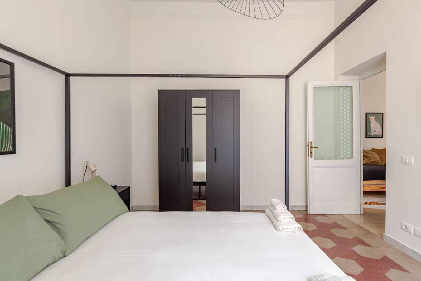 RL Apartment