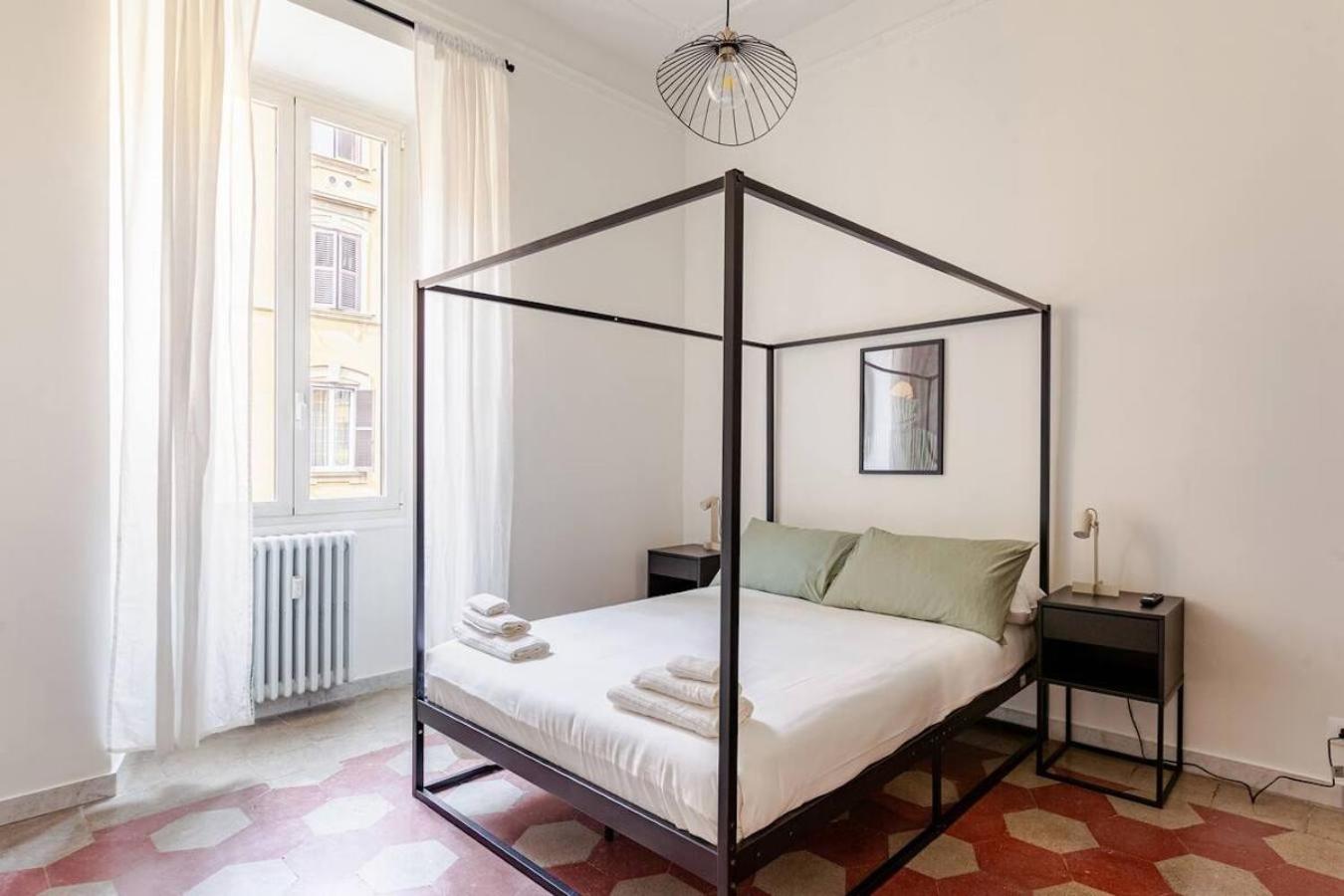 RL Apartment
