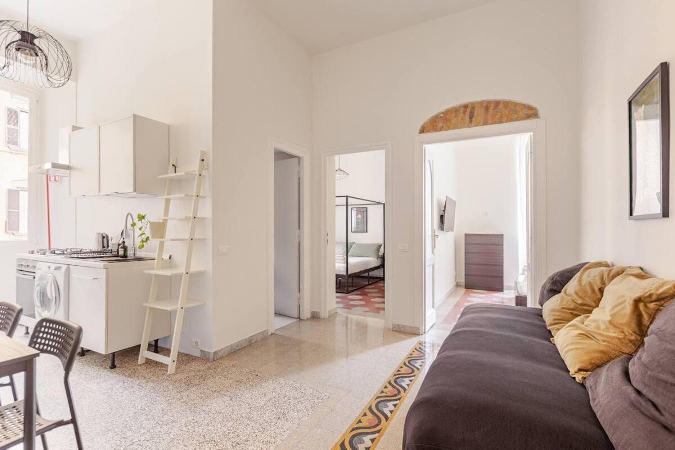 RL Apartment