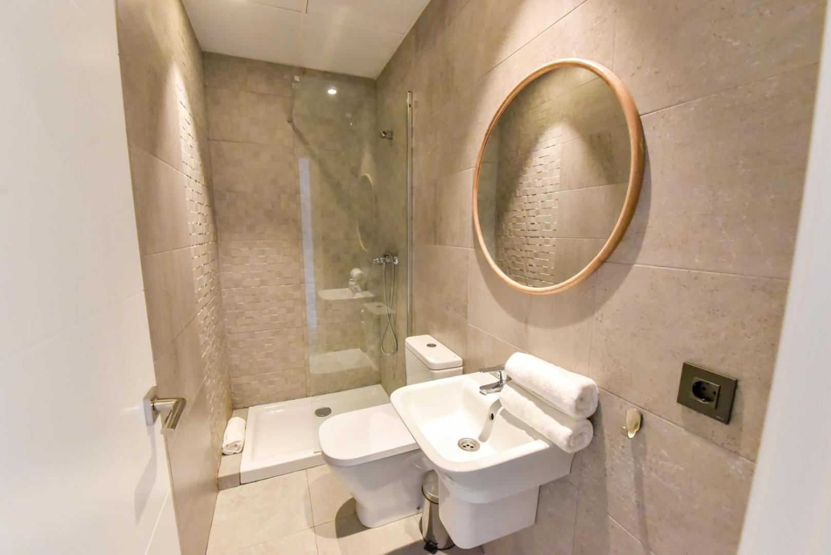 New! Penthouse with 2 private terraces