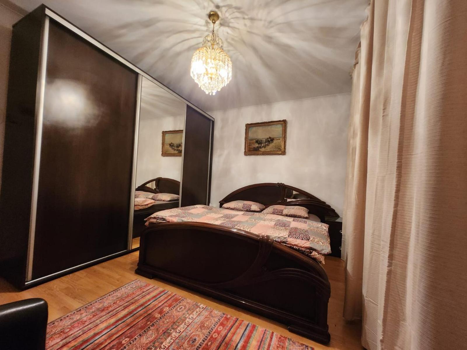 2 bedrooms apart in Cismigiu area - the real center of the city