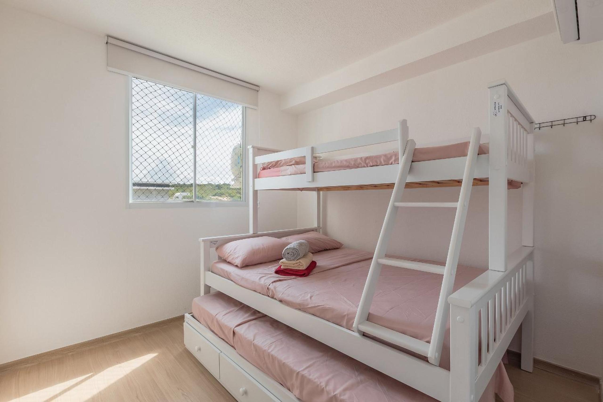 Mirante #407 - Two-Bedroom Apt By Carpediem