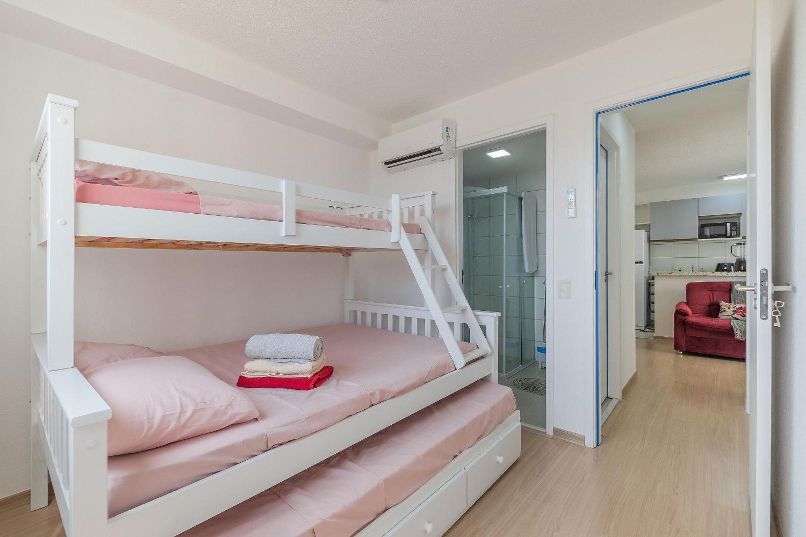 Mirante #407 - Two-Bedroom Apt By Carpediem