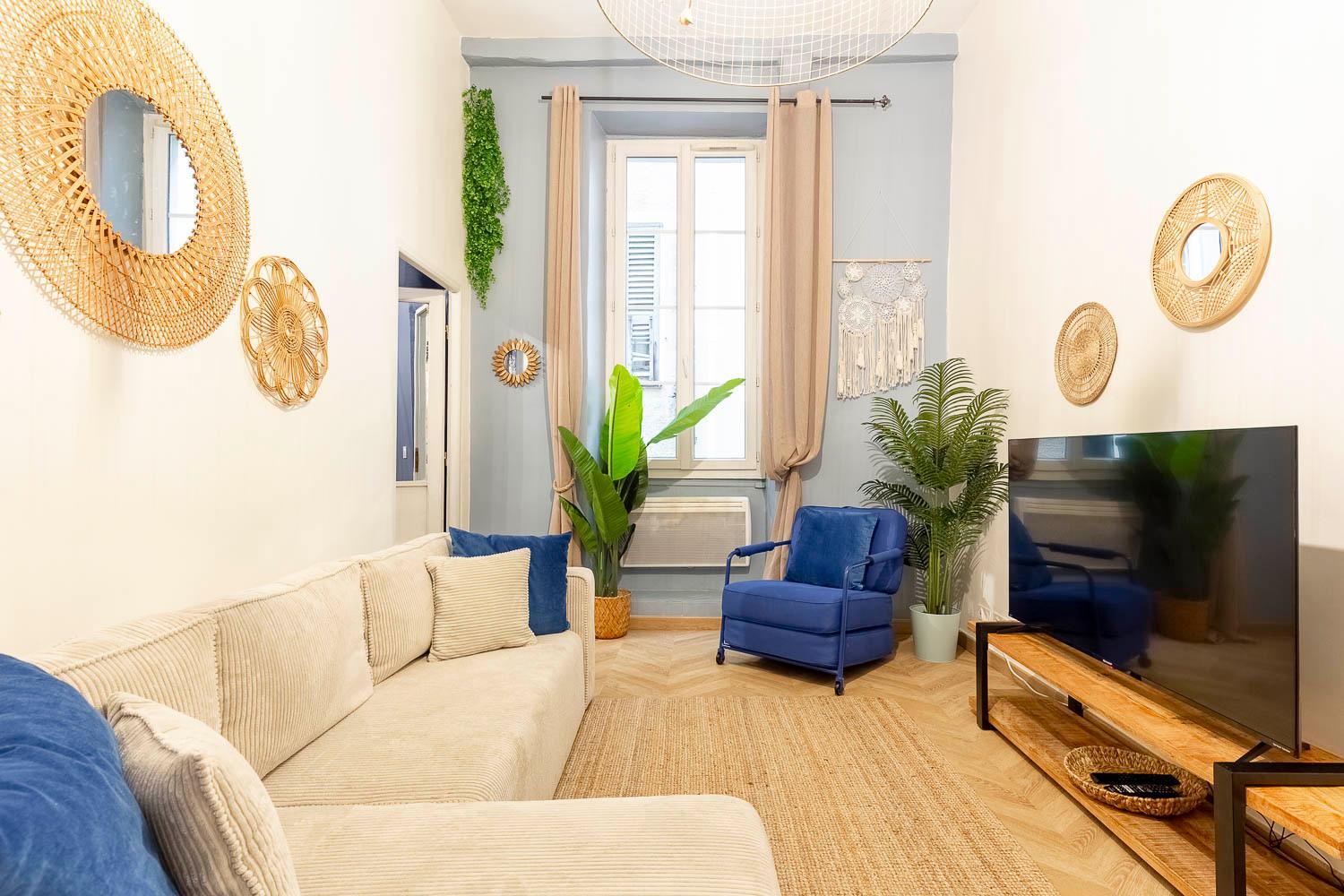 Boho Chic Apartment in Old Town