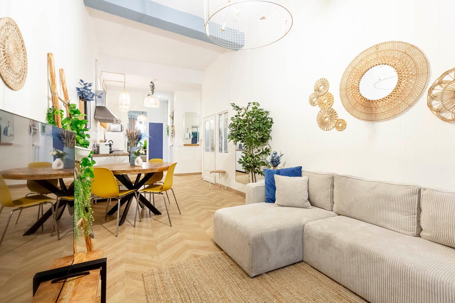 Boho Chic Apartment in Old Town