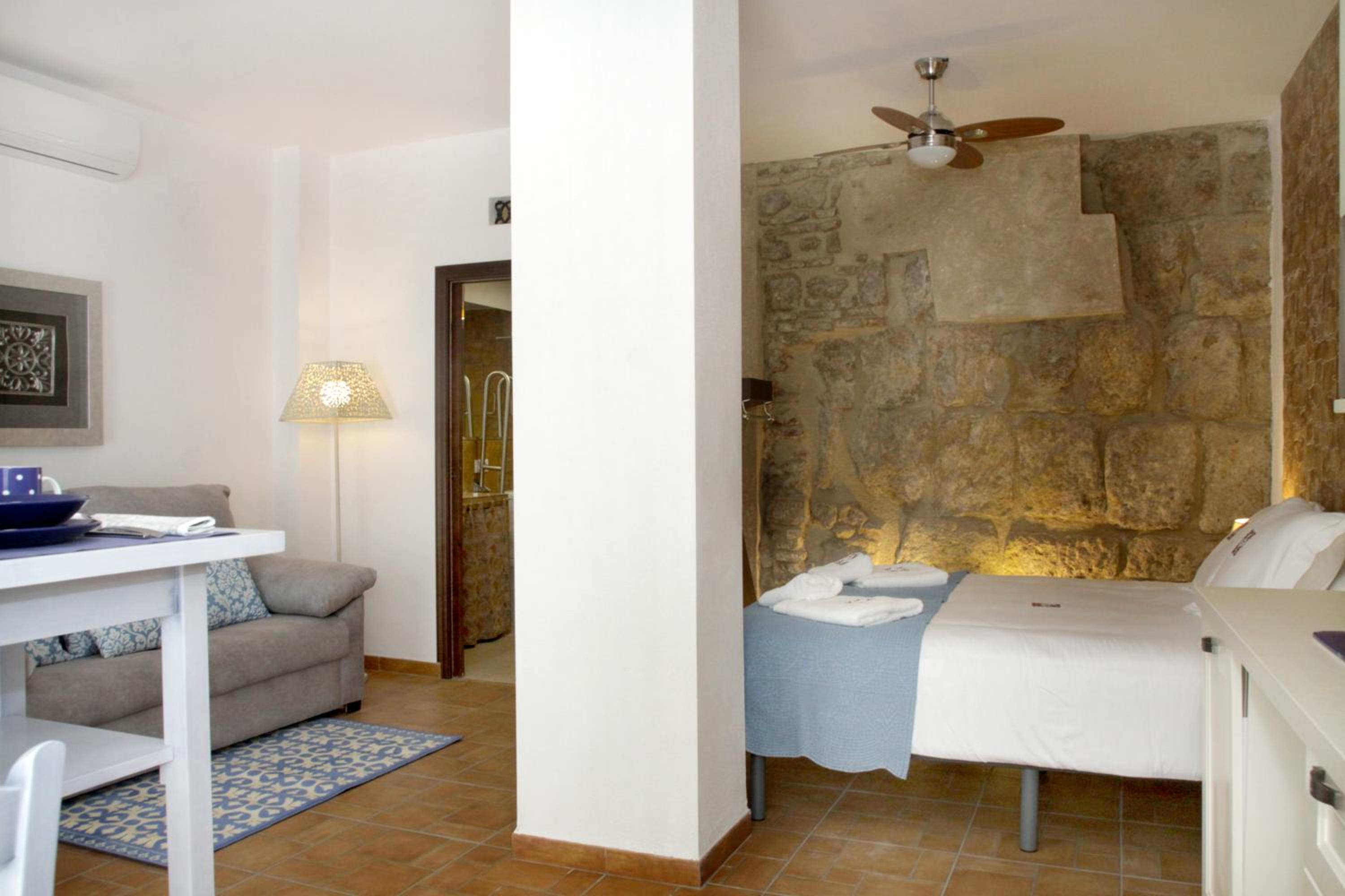 Apartamentos San Fernando 76