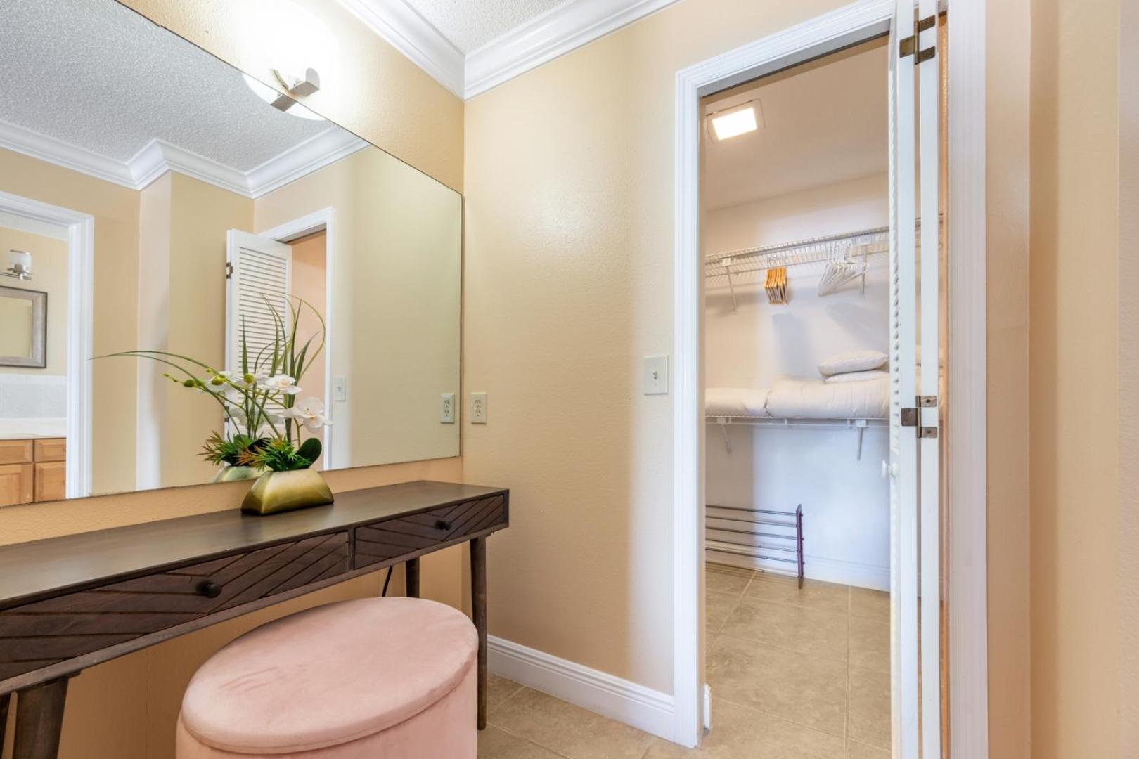 Renovated 3BR Dog Friendly Pond View WD