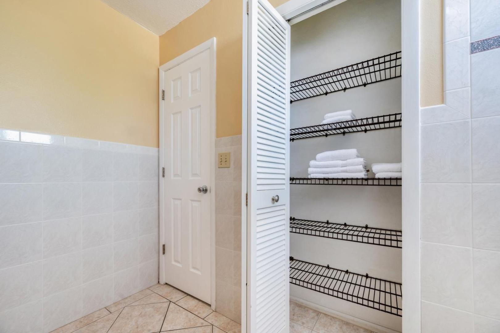 Renovated 3BR Dog Friendly Pond View WD
