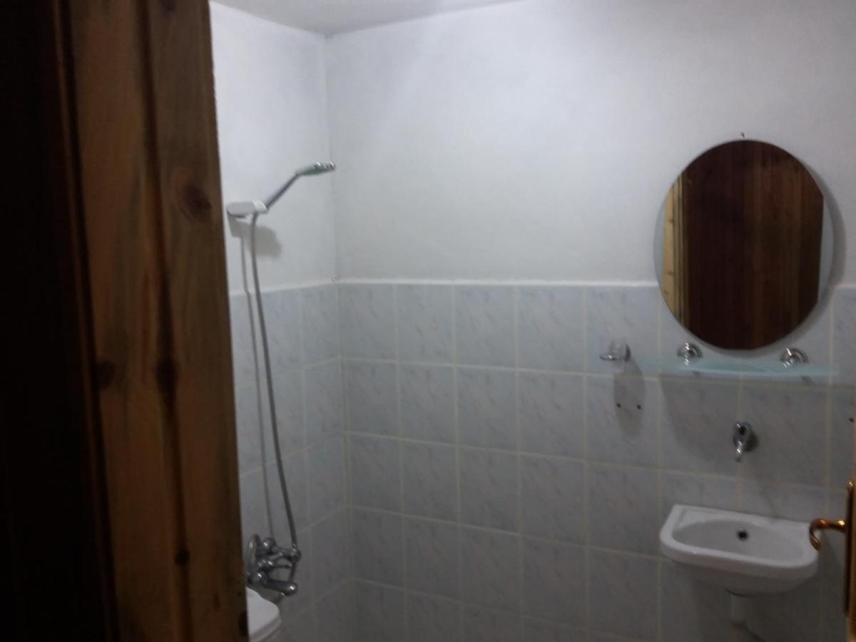 Photo 28