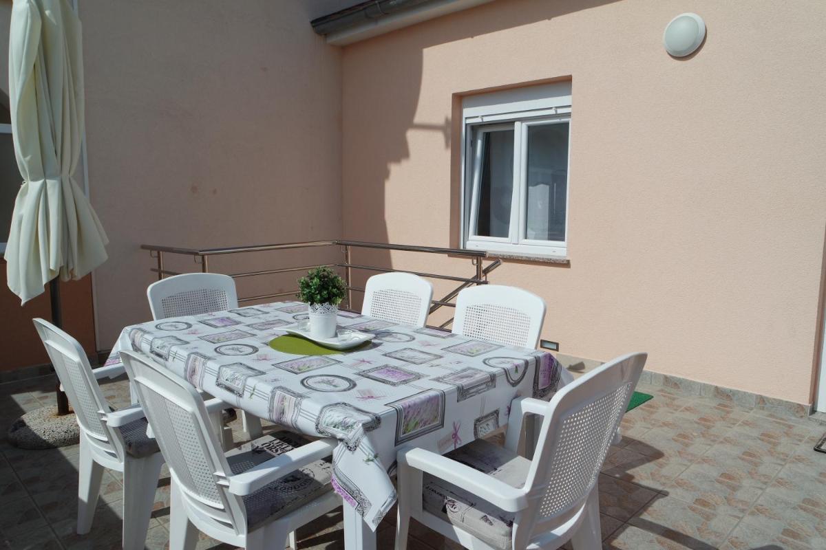 Apartments Jadranka