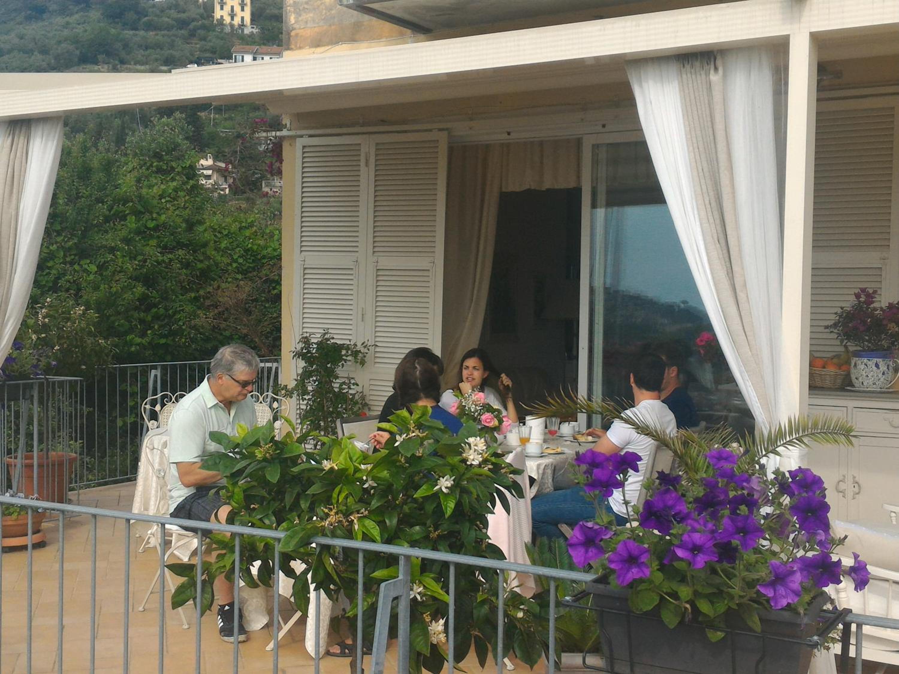 Dreams Guest House