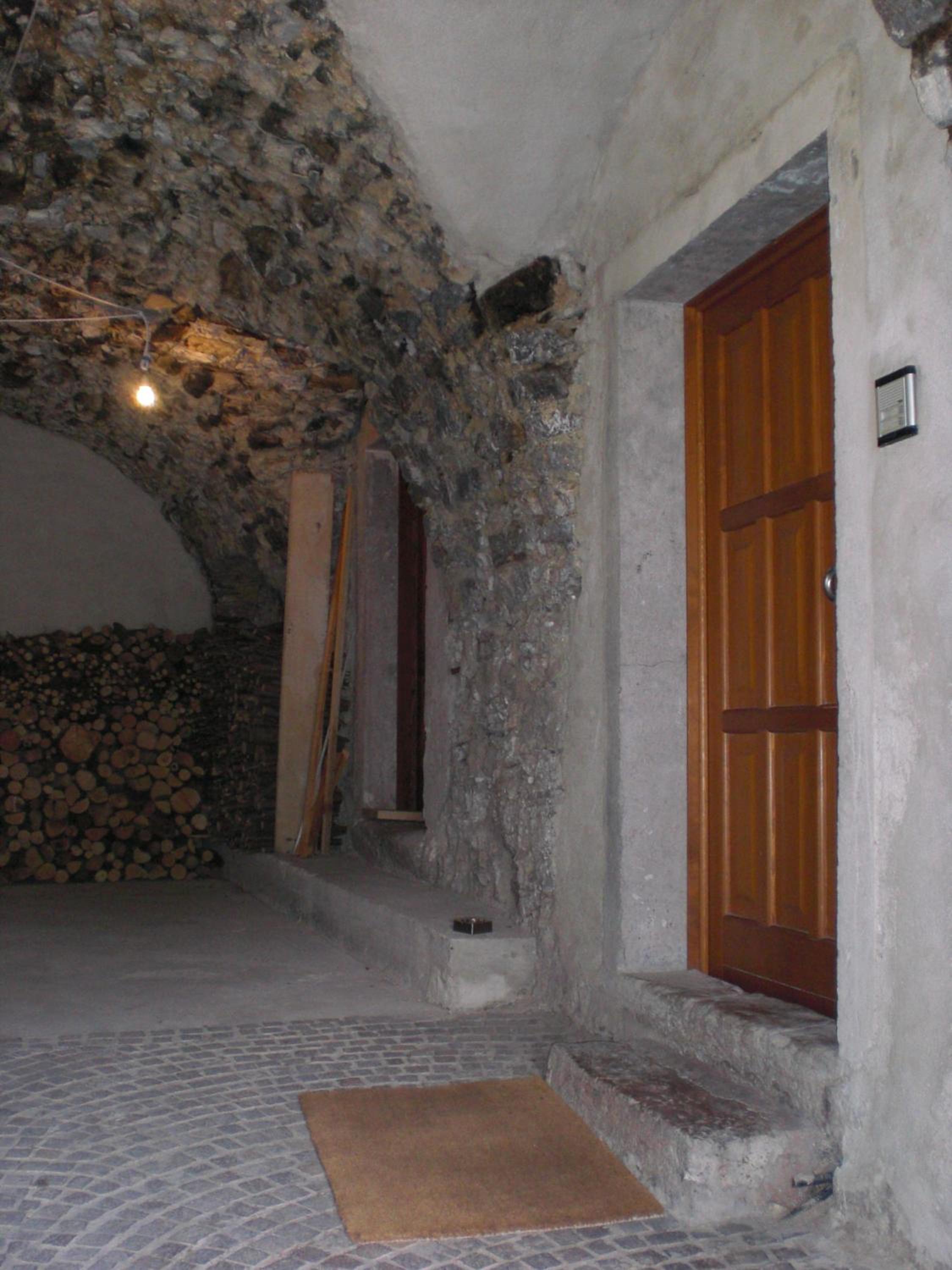 Photo 37