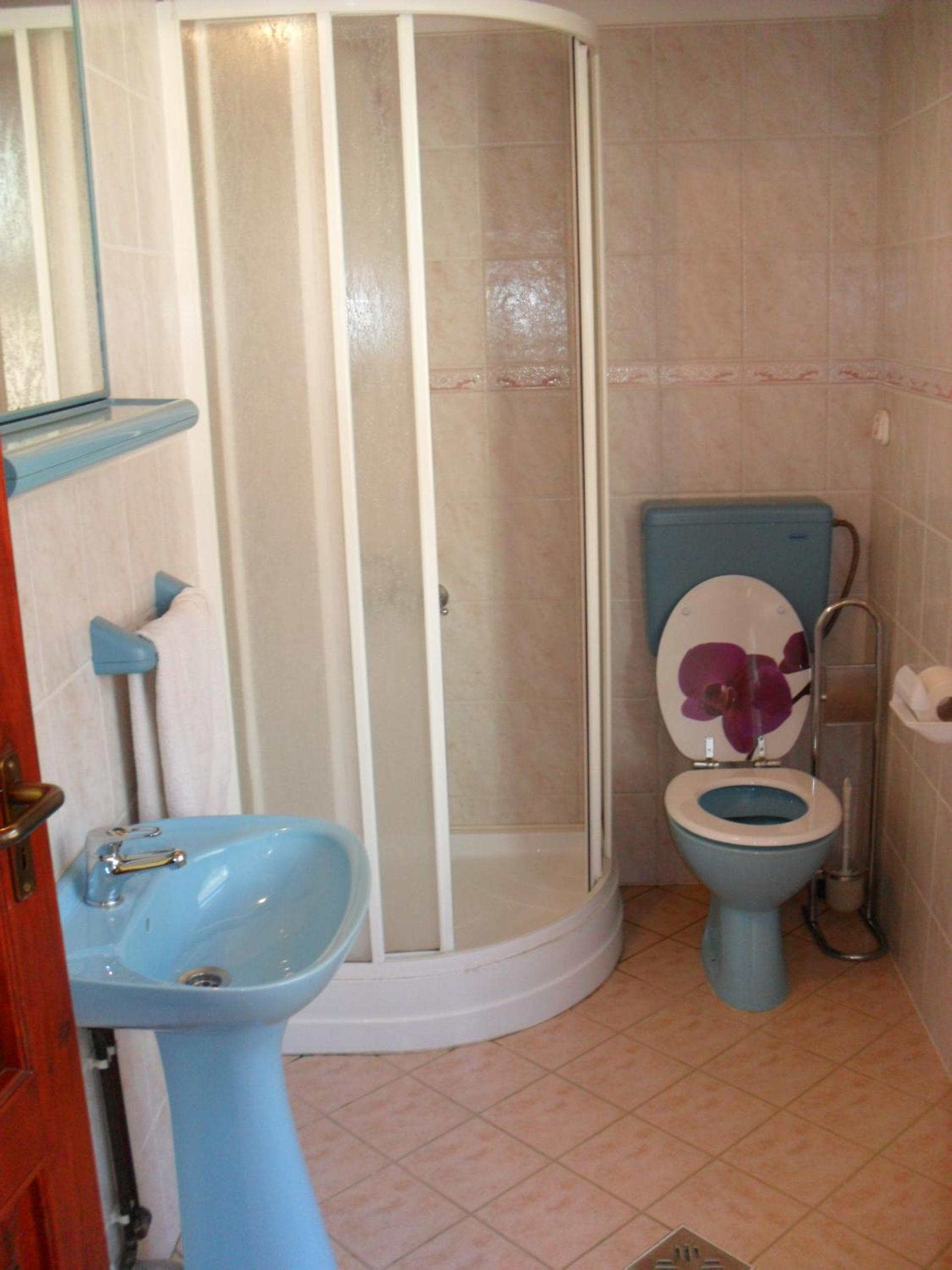 Photo 27