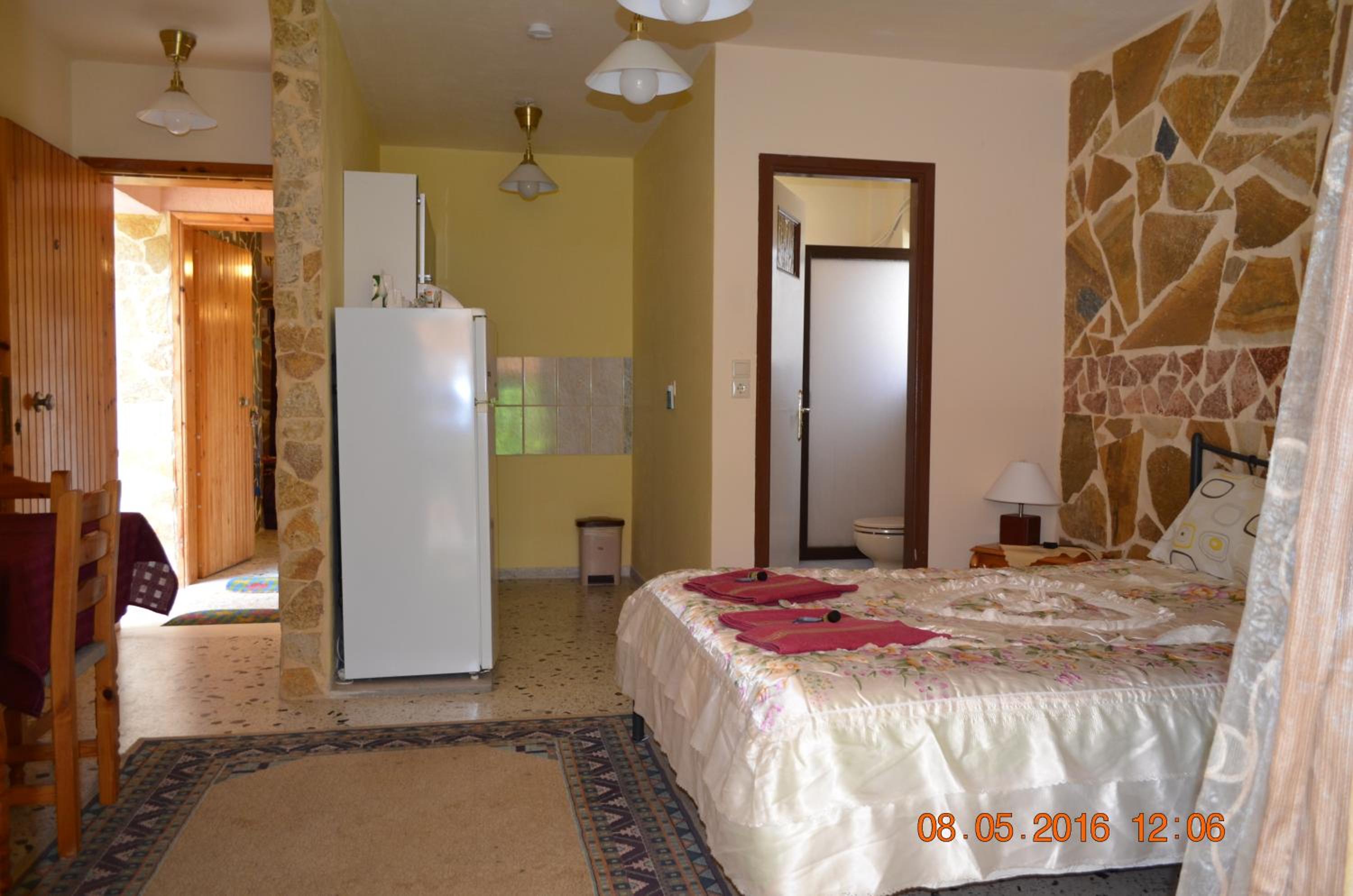 Apartments Zoumperi