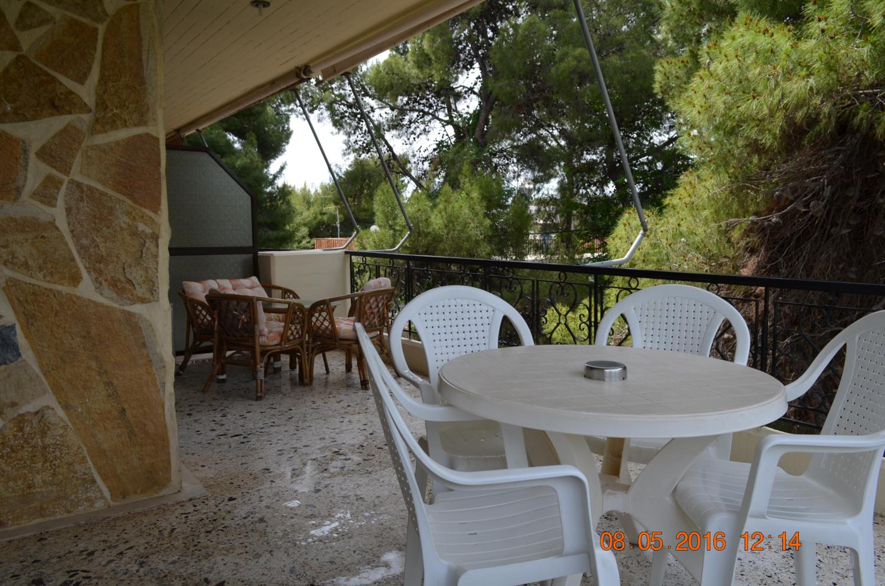 Apartments Zoumperi