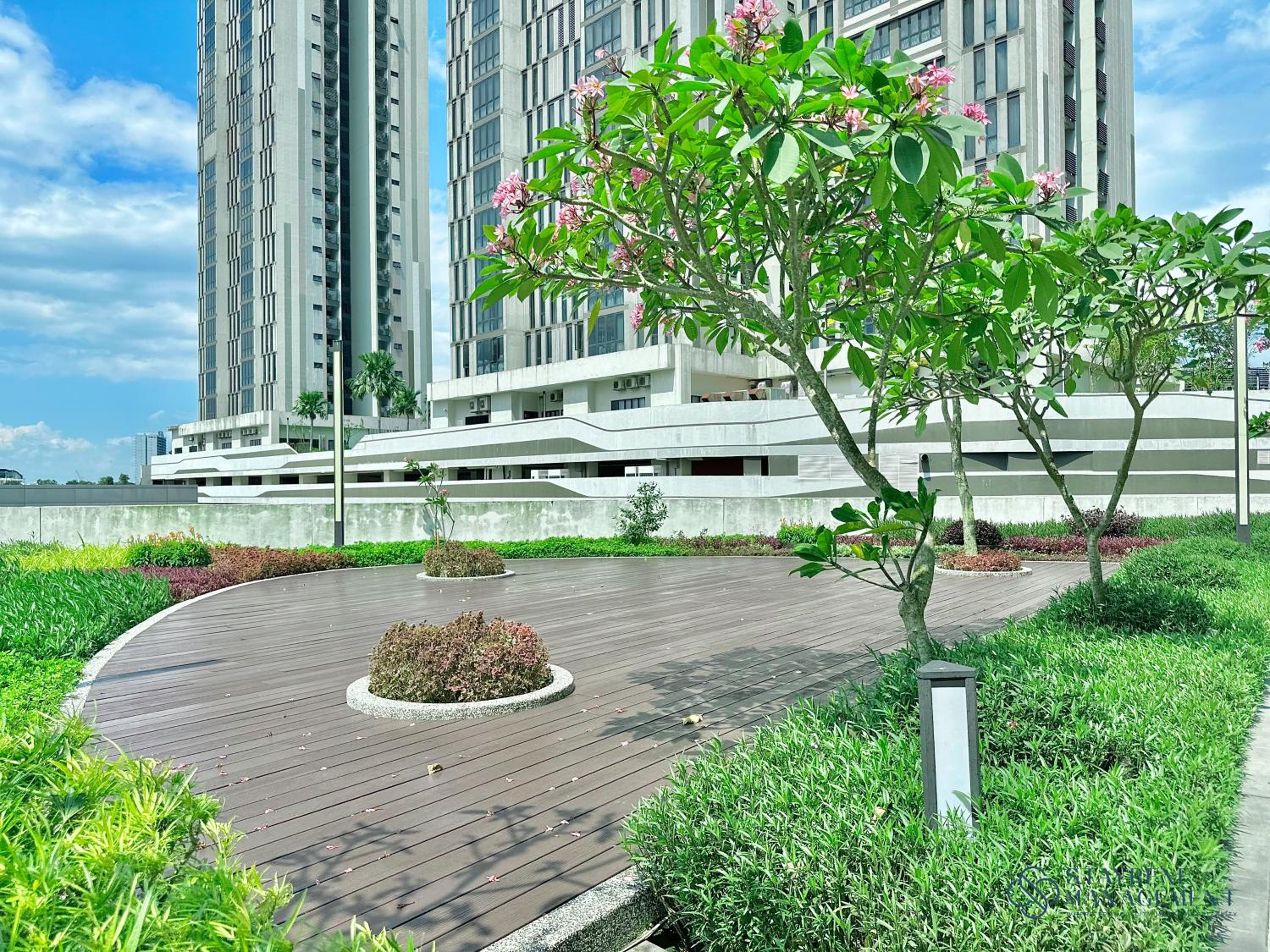 Meridian Medini Near Legoland By Stayrene